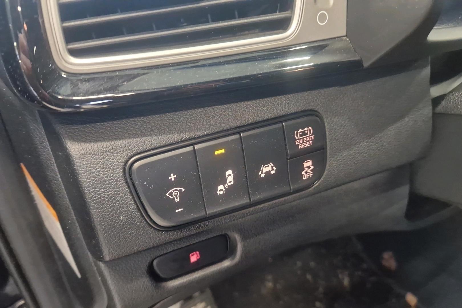 KIA Niro 8