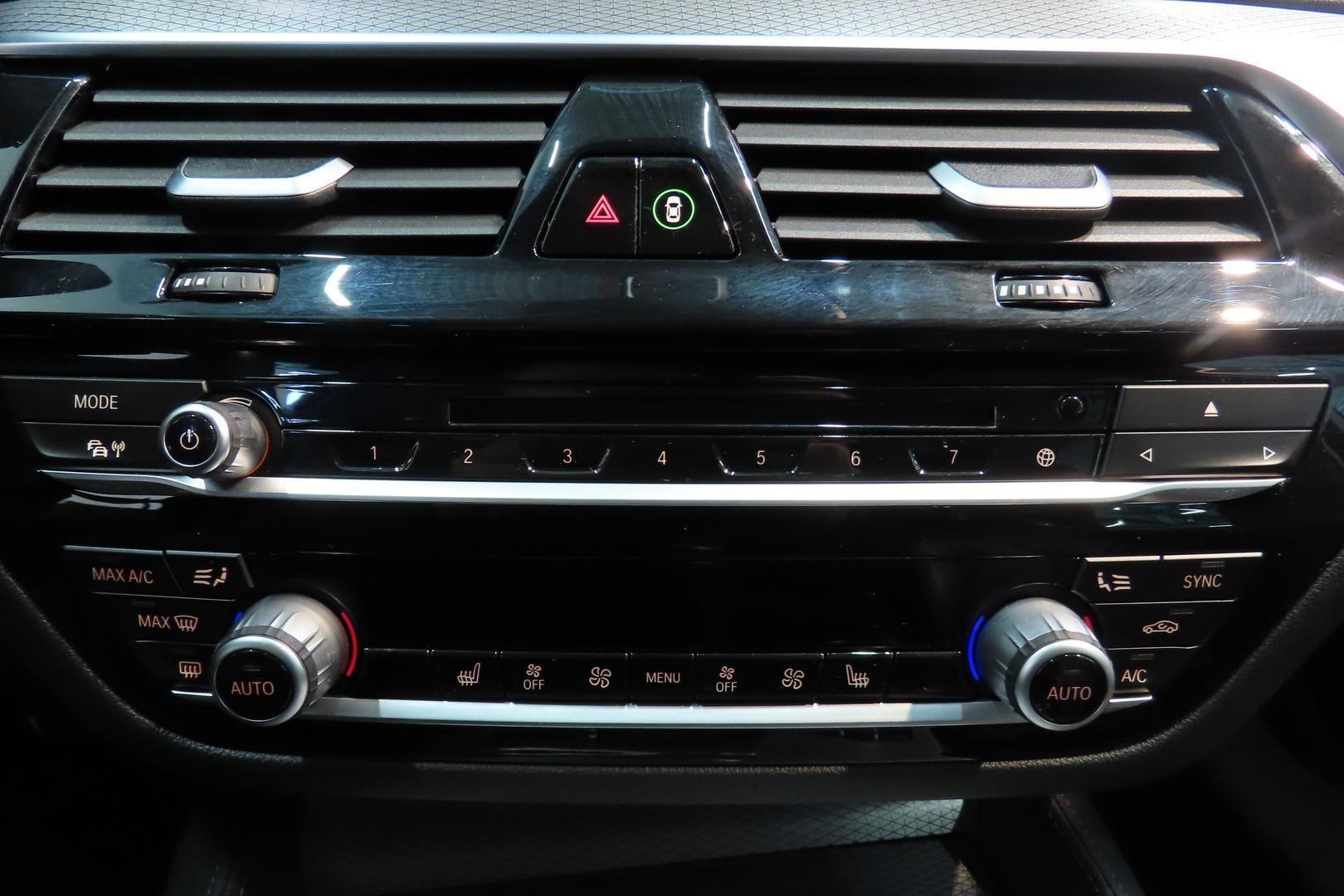 BMW 530 2019