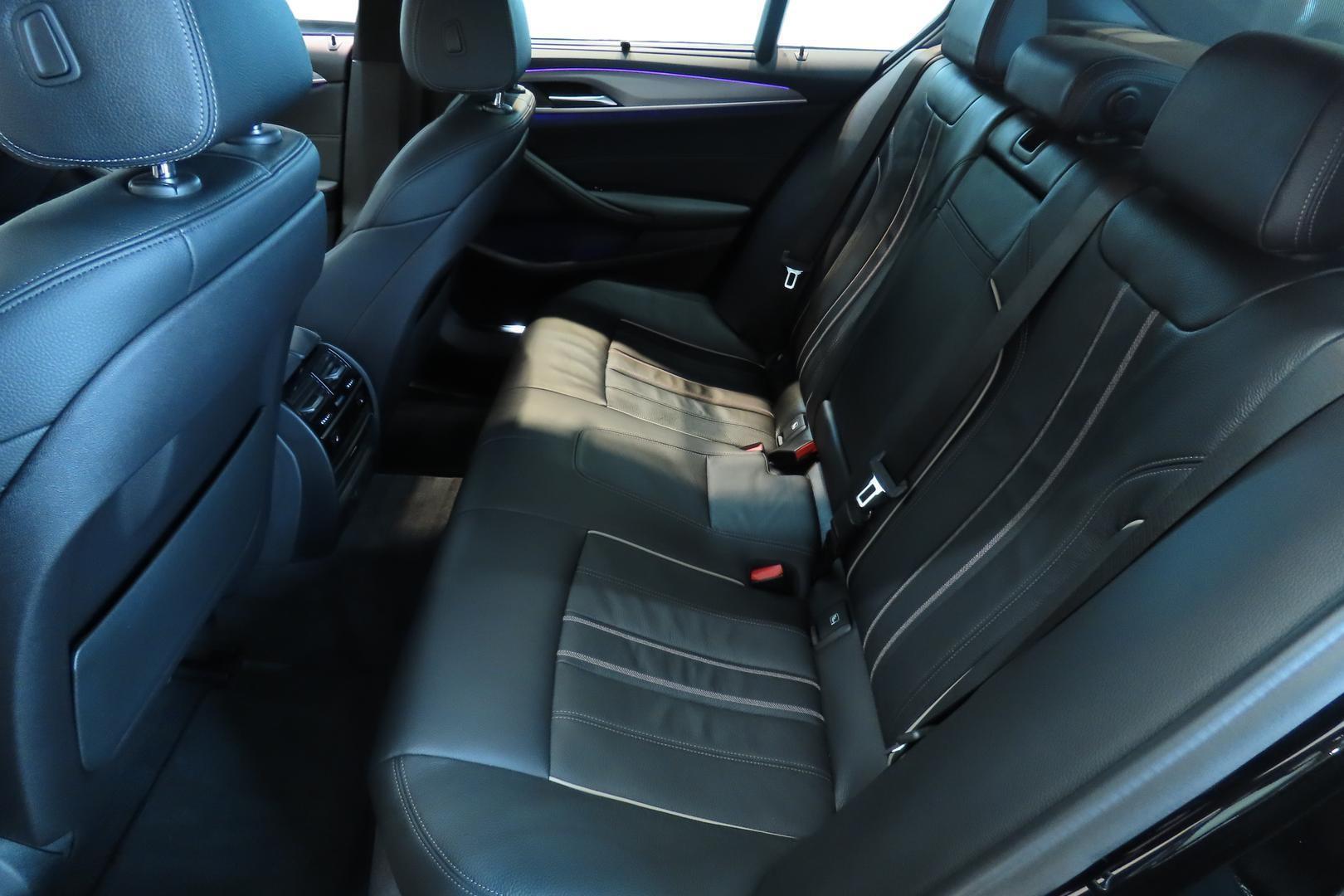 BMW 530 2019