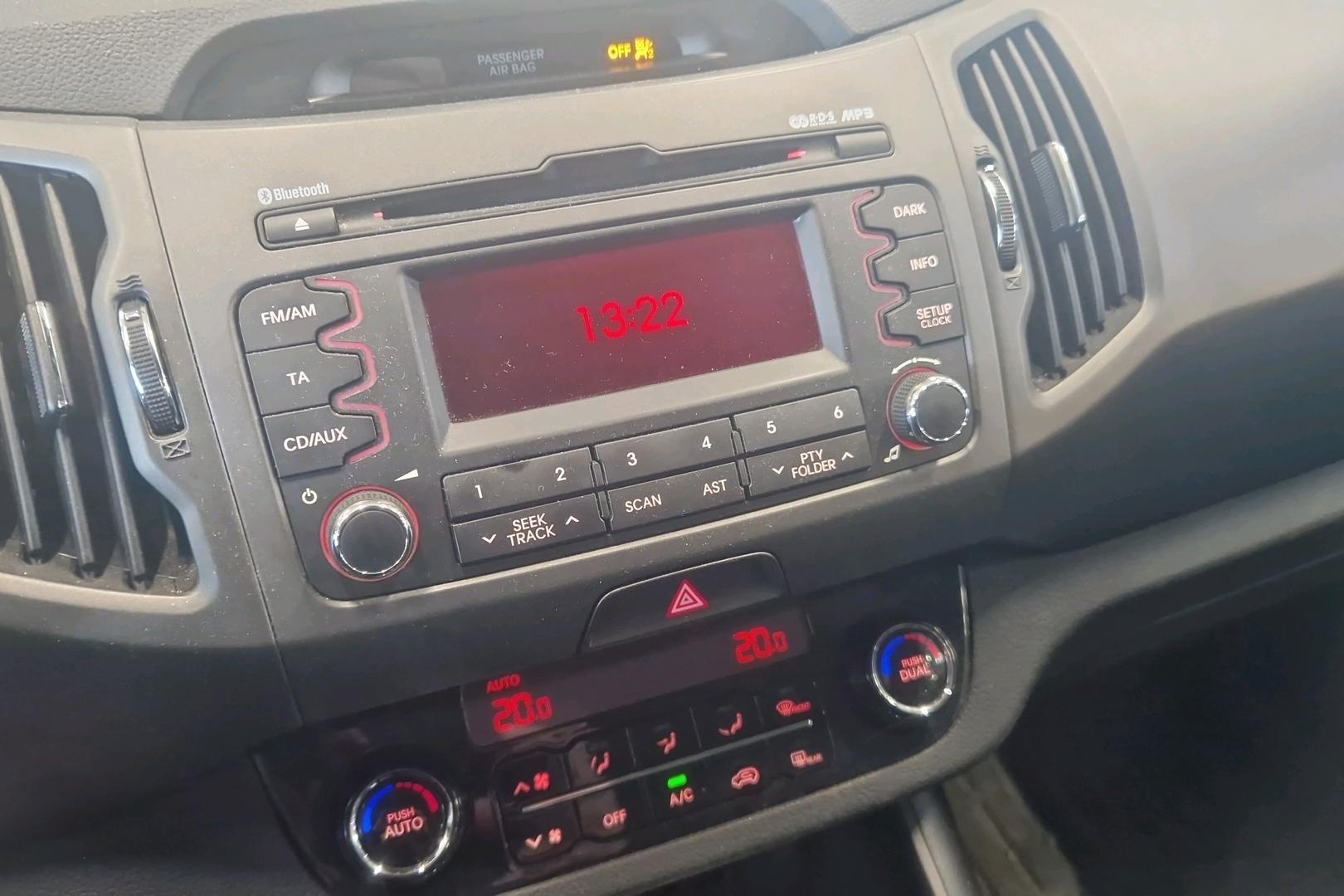 KIA SPORTAGE 2012