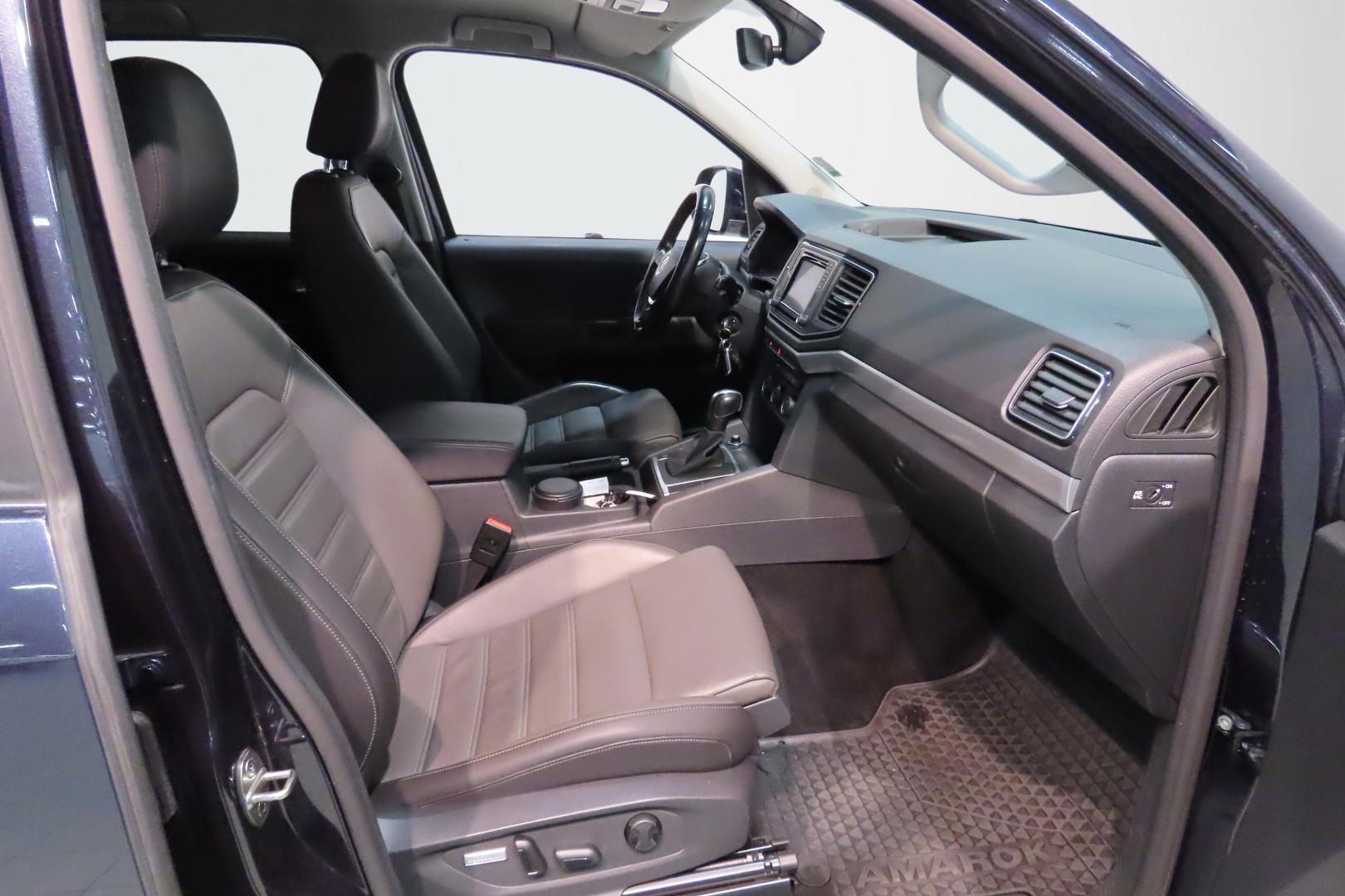 VOLKSWAGEN Amarok 2020