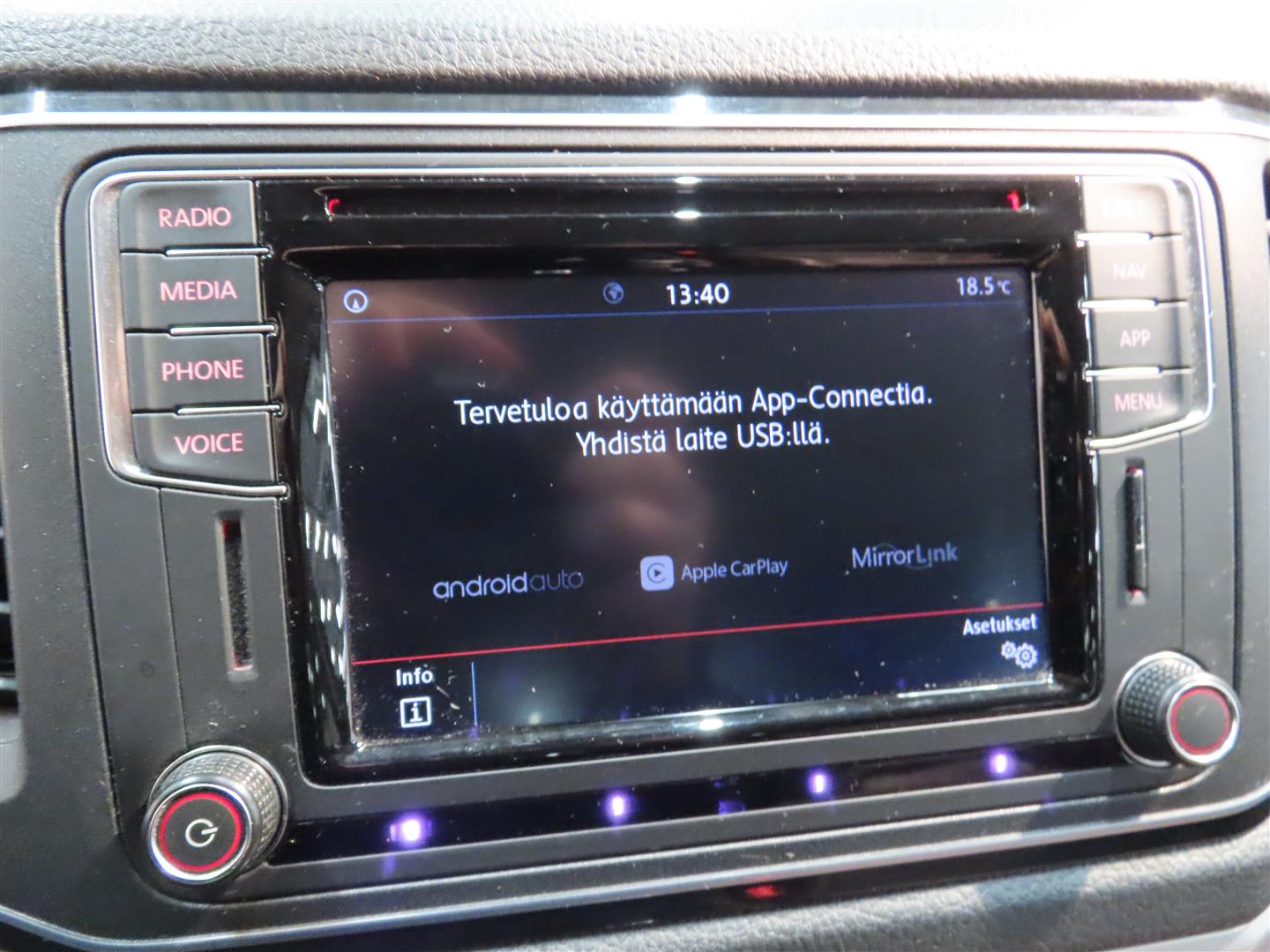 VOLKSWAGEN Amarok 2020