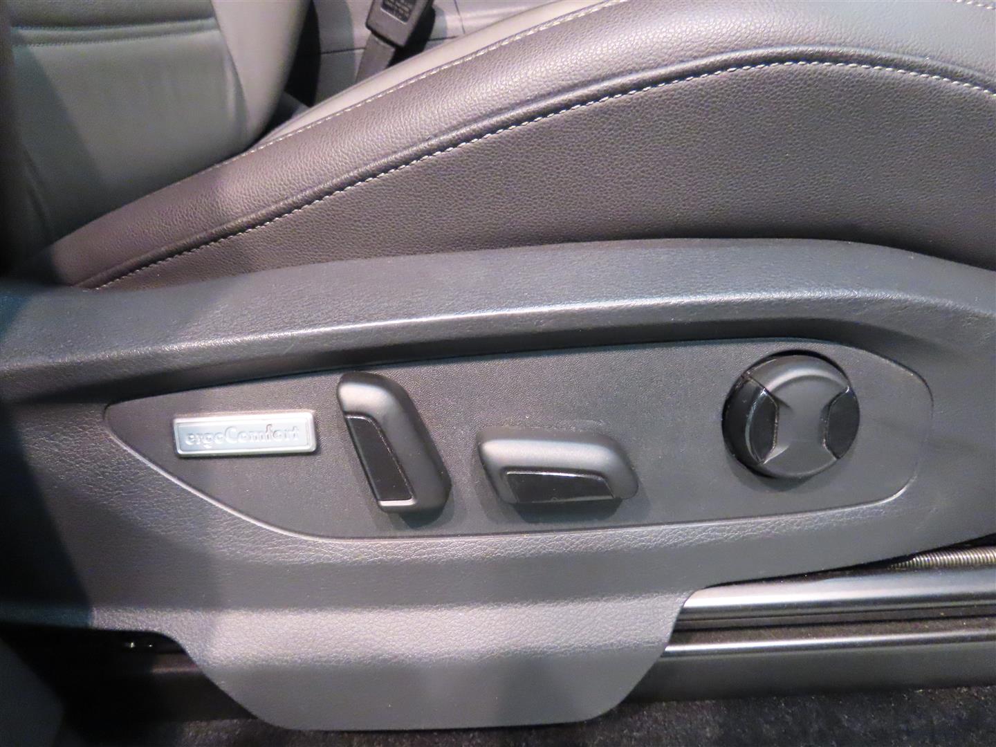 VOLKSWAGEN Amarok 2020