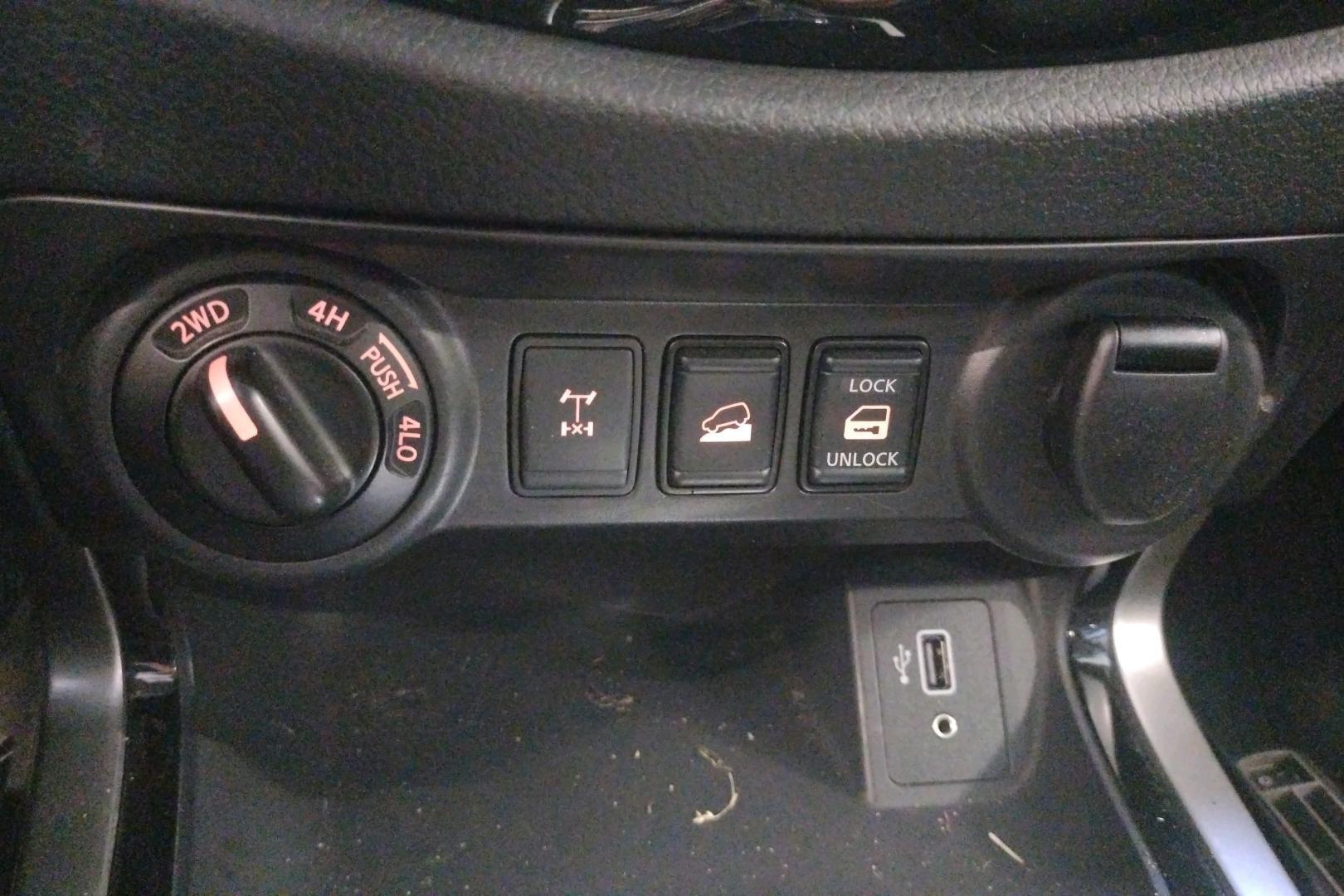 Nissan Navara 2020