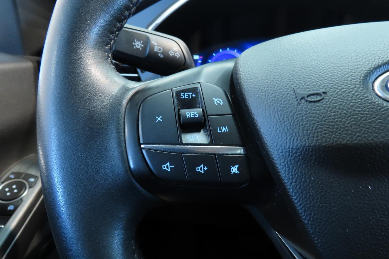 FORD Kuga 2021