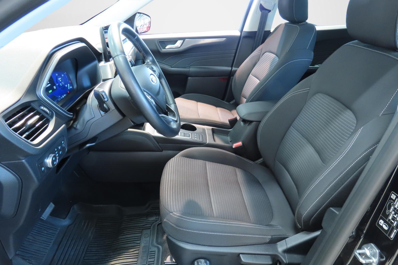 FORD Kuga 2021