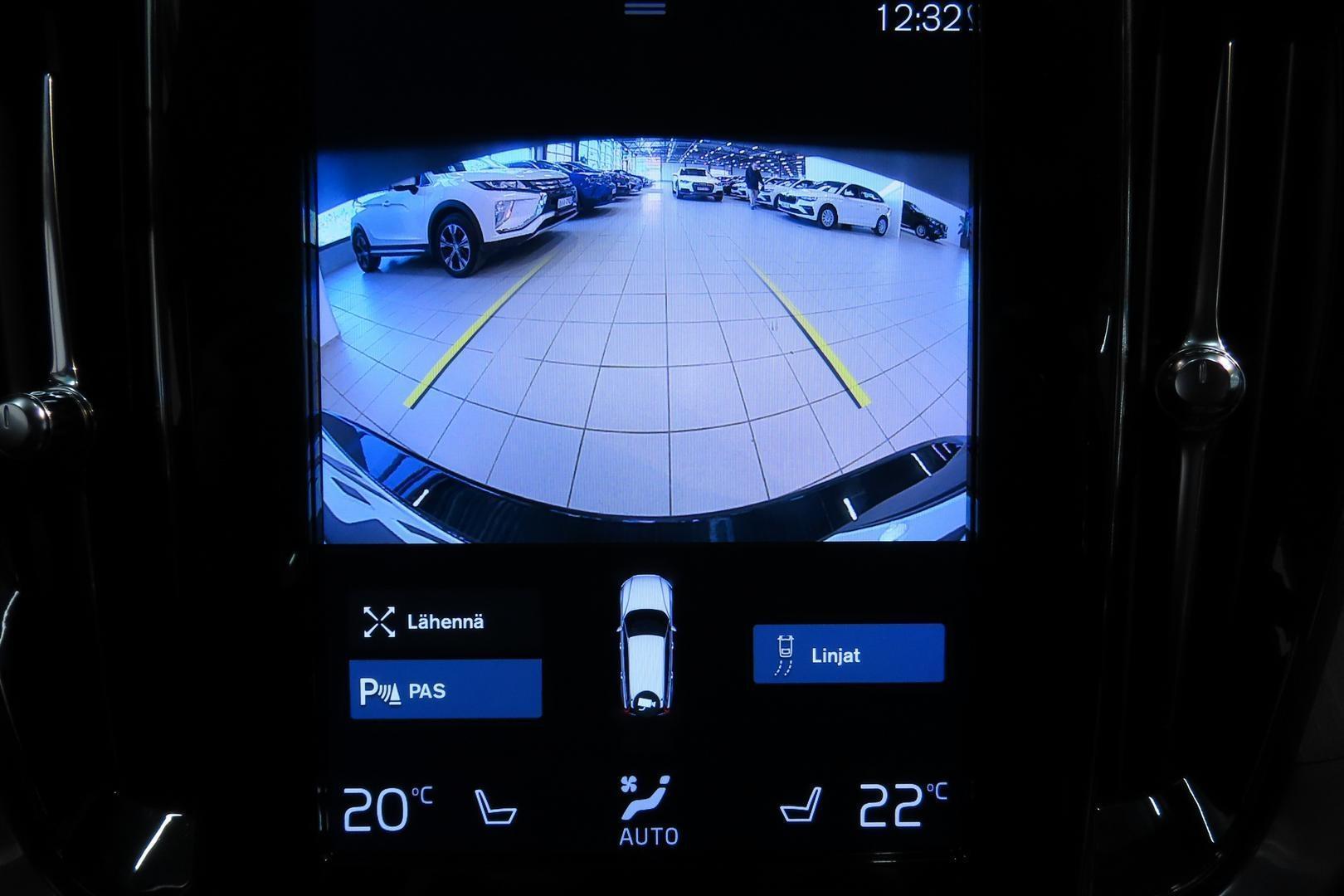 Volvo V60 2022