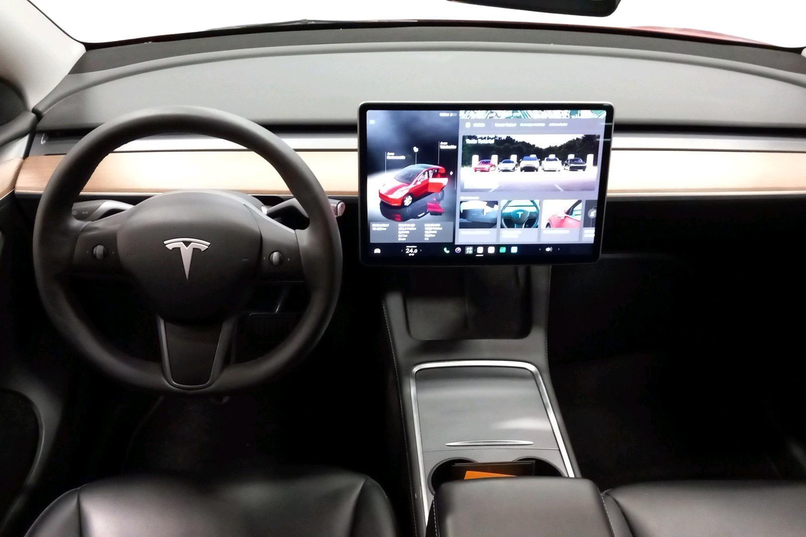 Tesla Model Y 2022