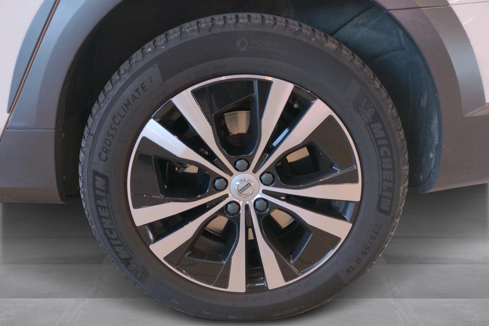 Volvo V90 Cross Country 2020