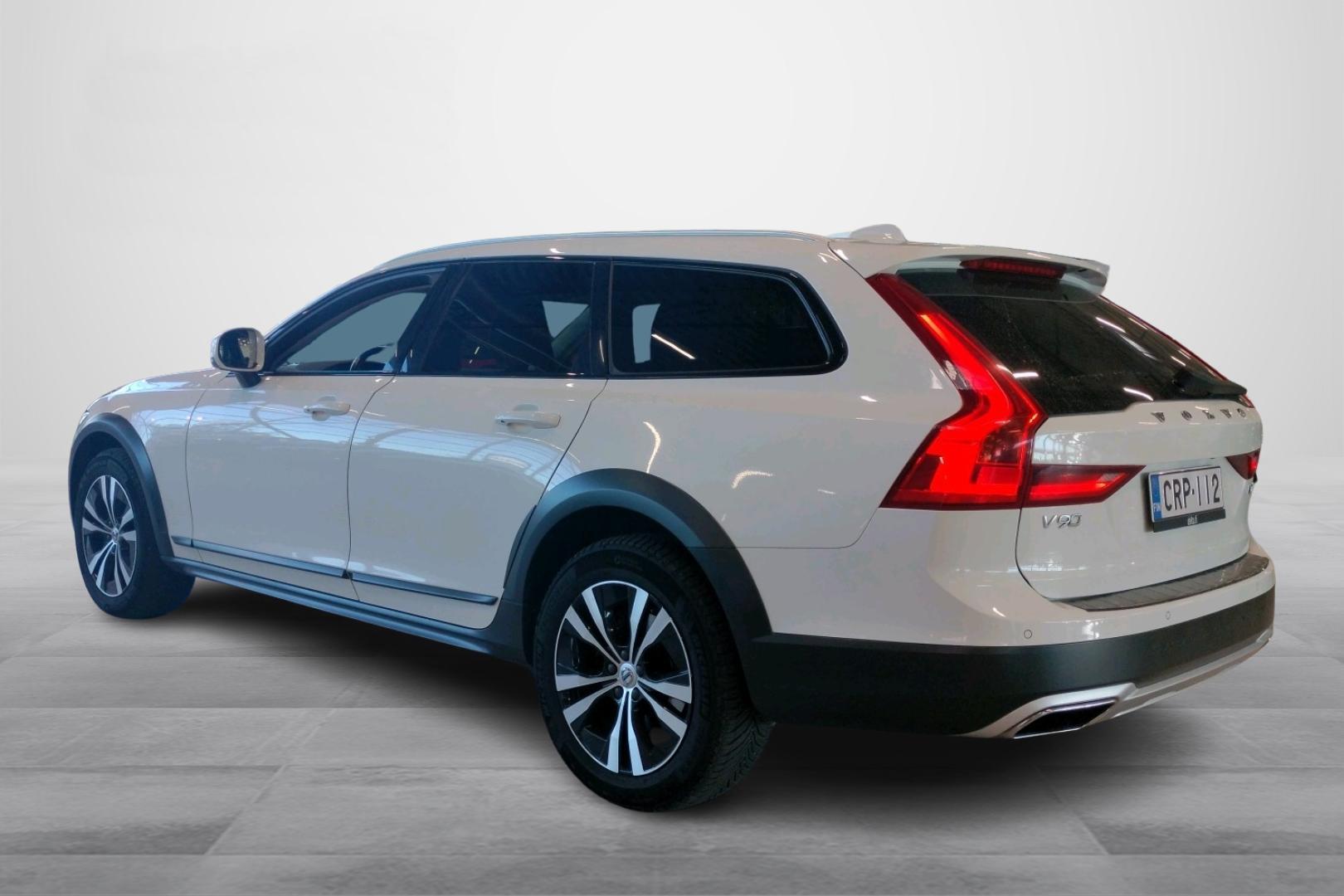 Volvo V90 Cross Country 2020