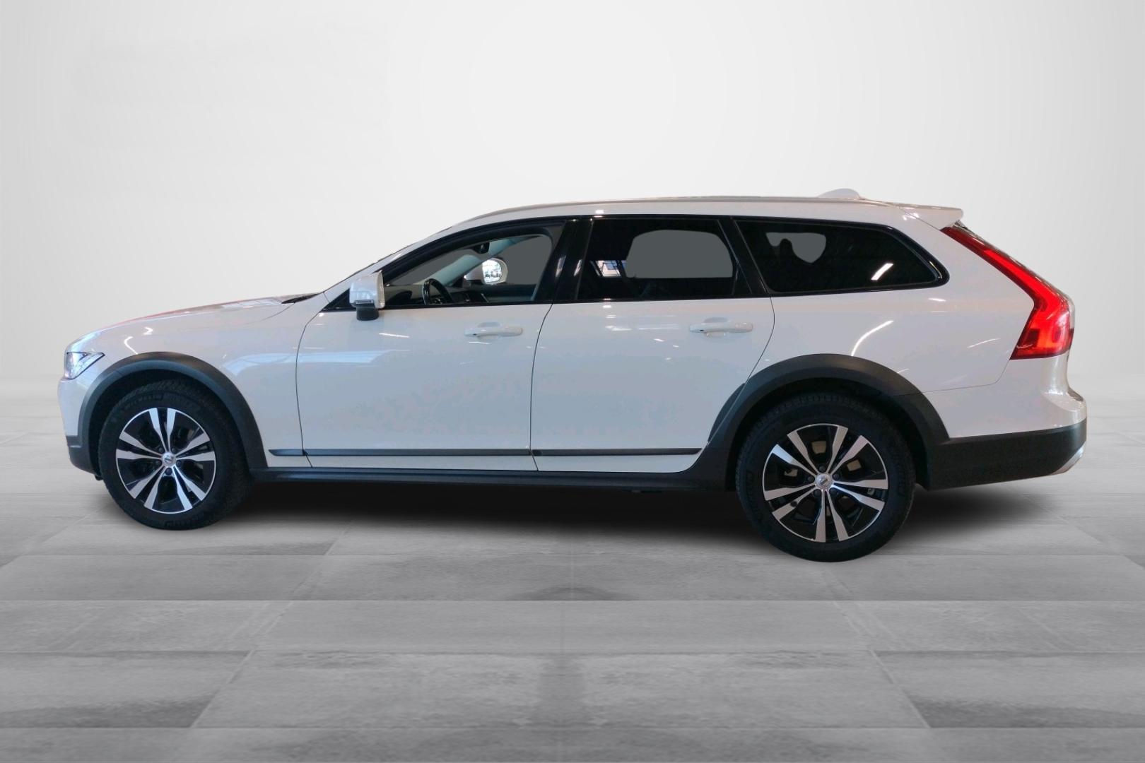 Volvo V90 Cross Country 2020