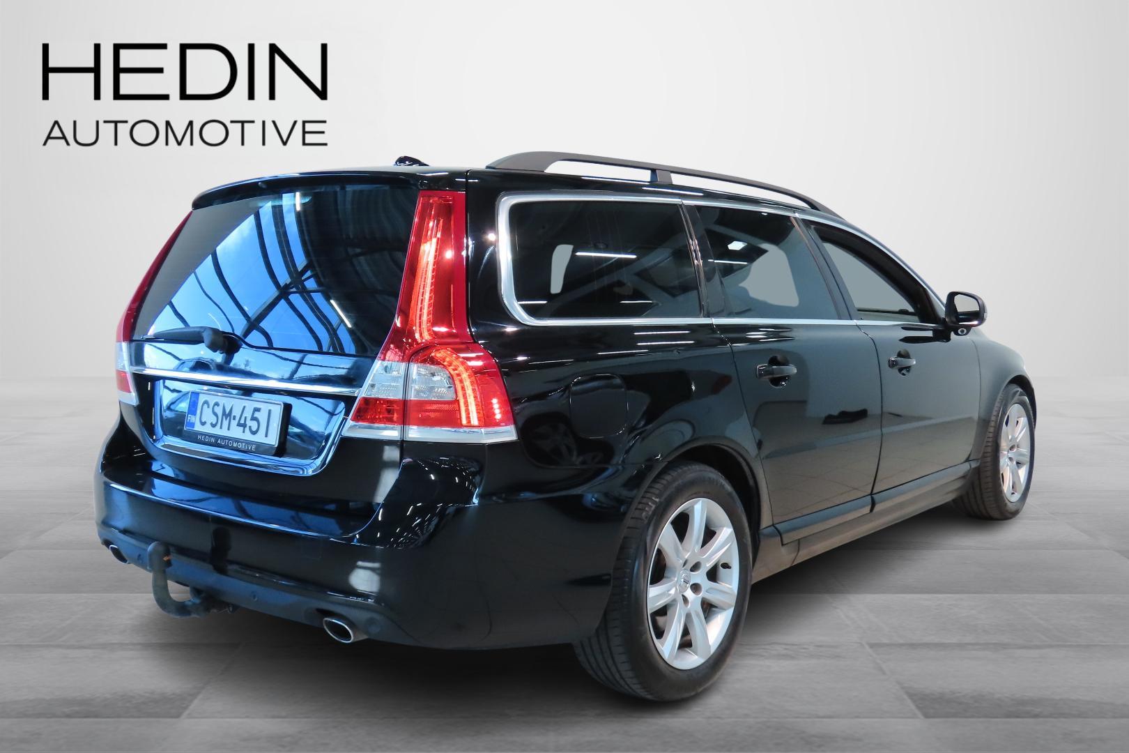 Volvo V70 2015