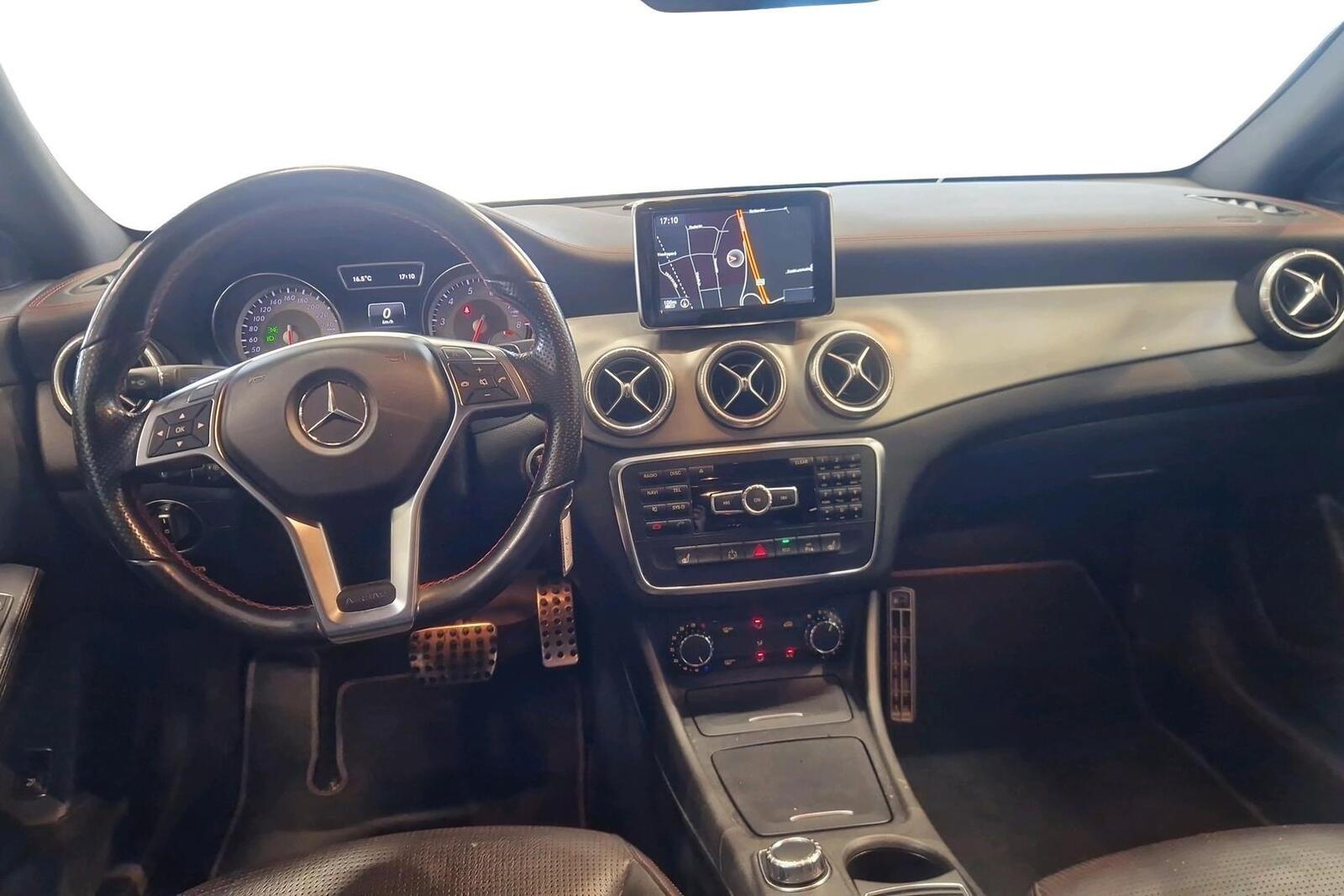 Mercedes-Benz CLA 2013
