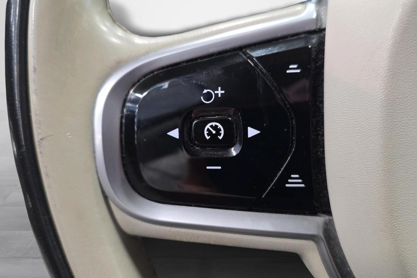 Volvo V90 Cross Country 2020