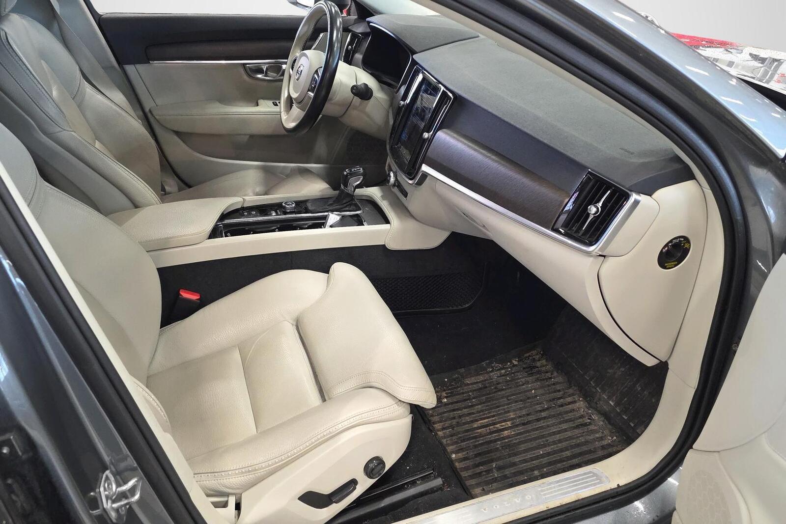 Volvo V90 Cross Country 2020