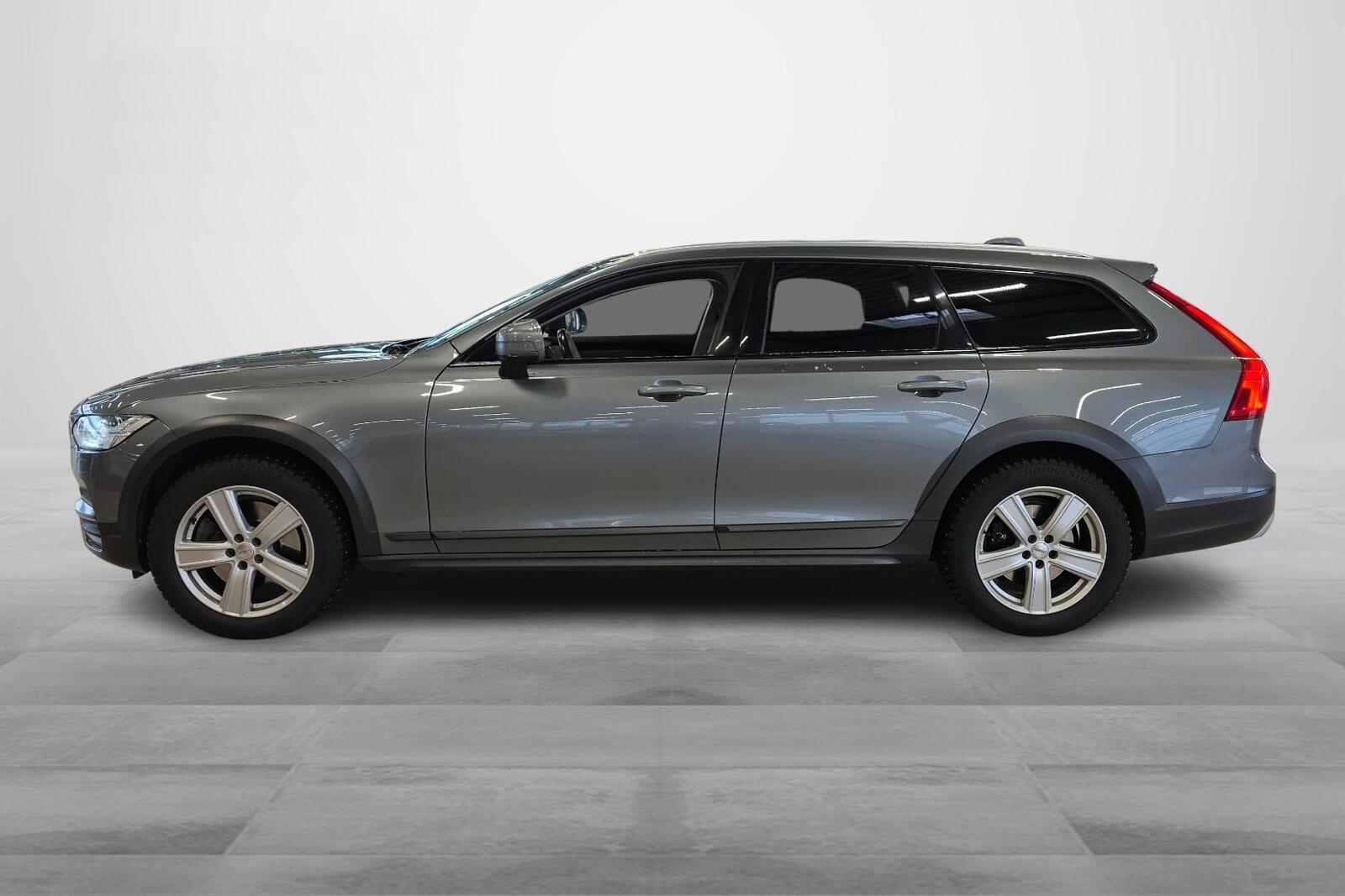 Volvo V90 Cross Country 2020