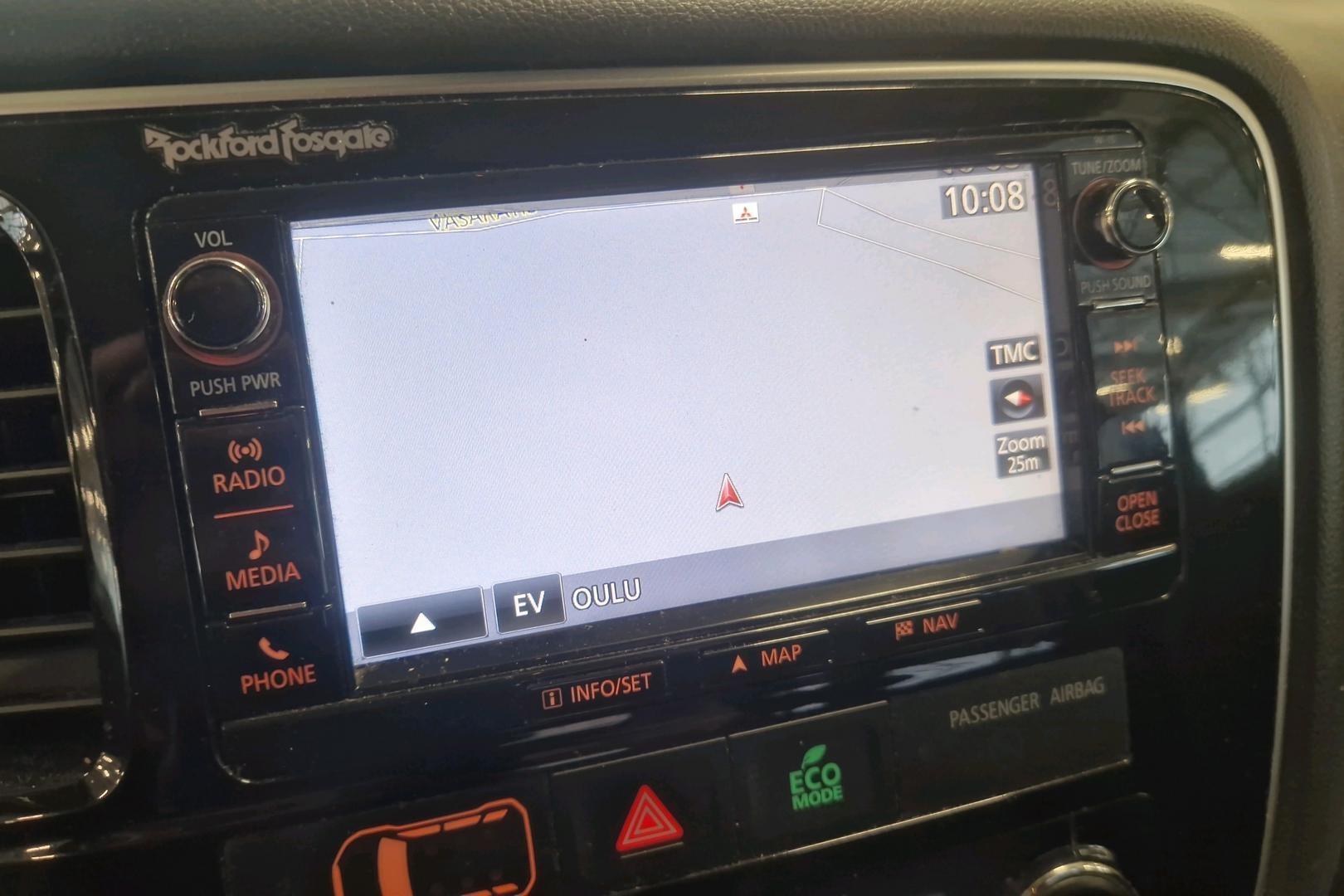 MITSUBISHI Outlander PHEV 2016