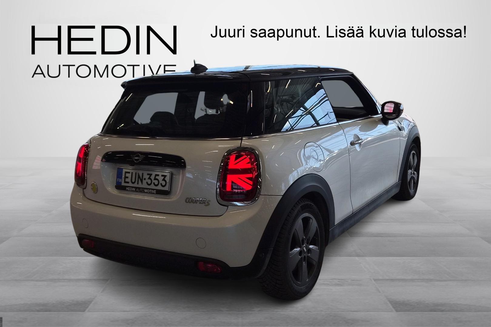 MINI Hatchback 2023