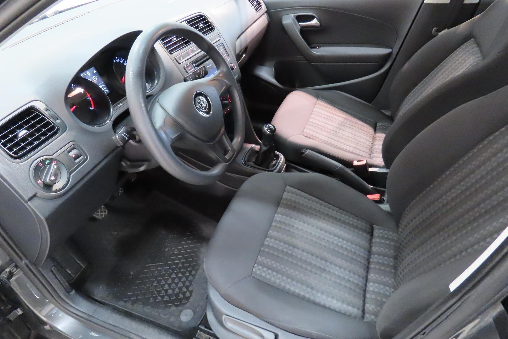 Volkswagen Polo 2015