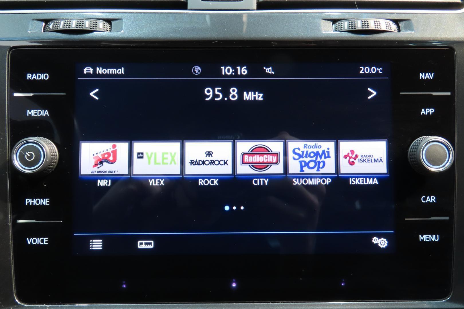 VOLKSWAGEN Golf 2020