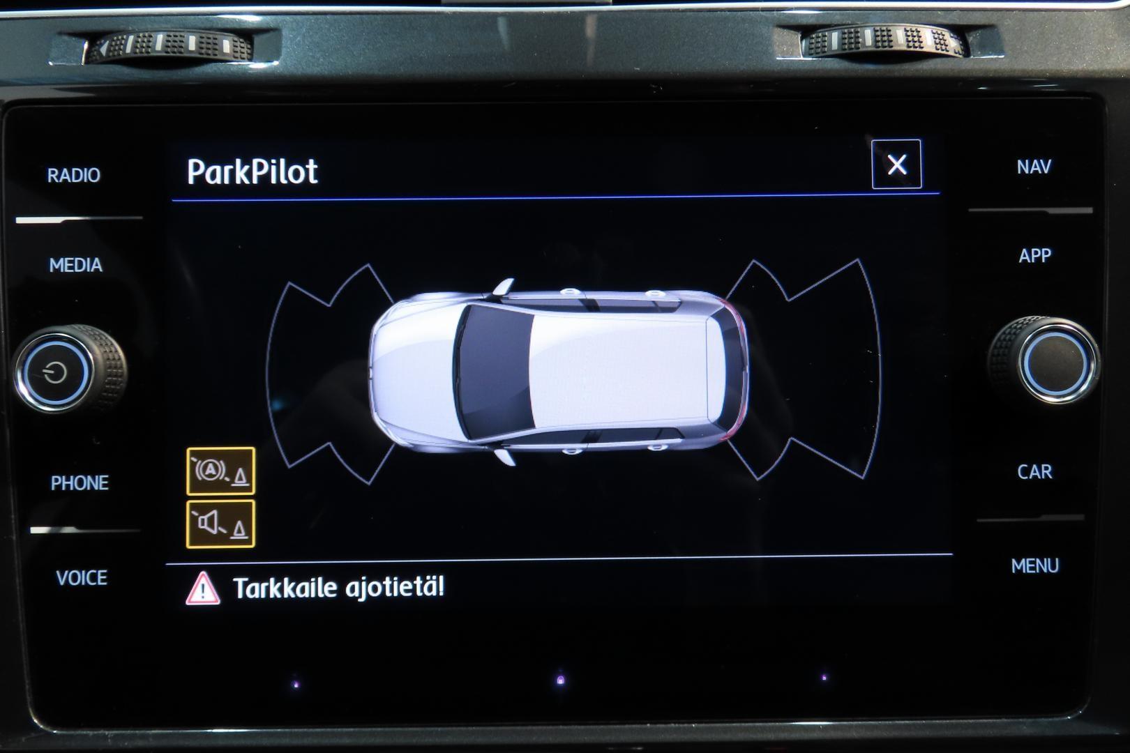 VOLKSWAGEN Golf 2020