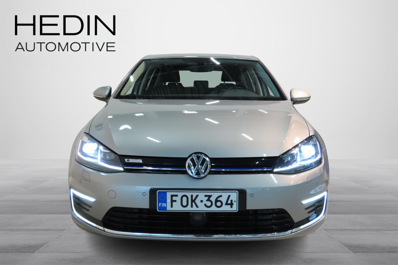 VOLKSWAGEN Golf 2020