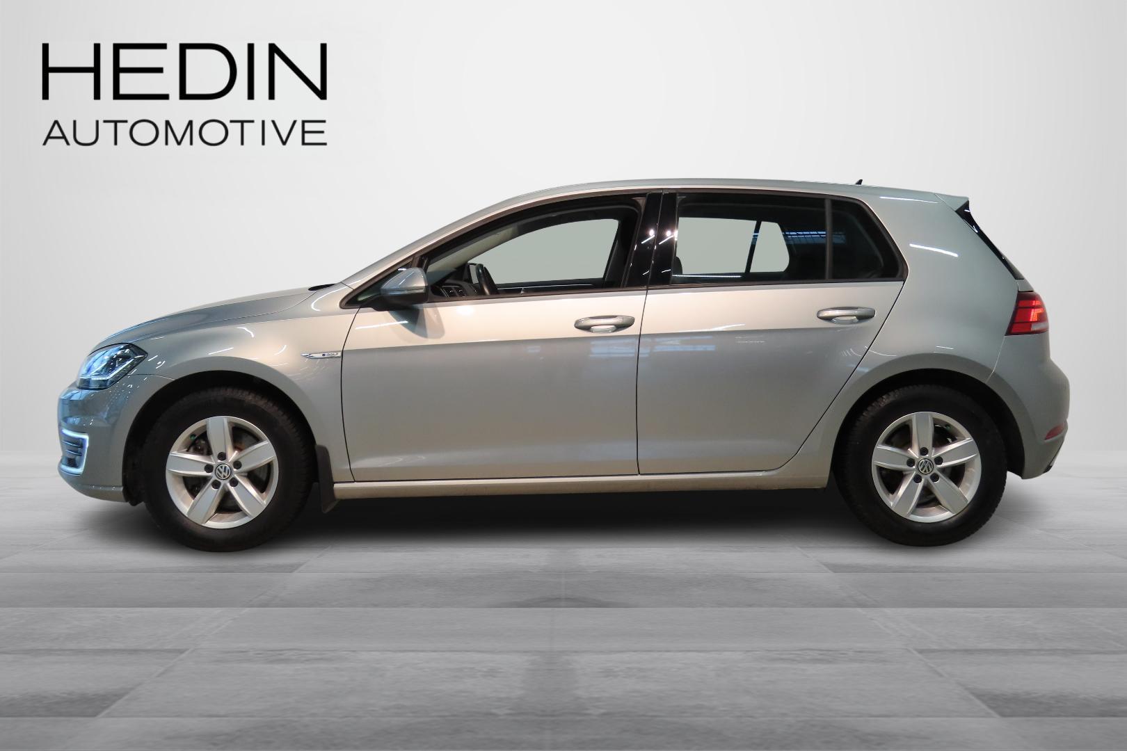 VOLKSWAGEN Golf 2020