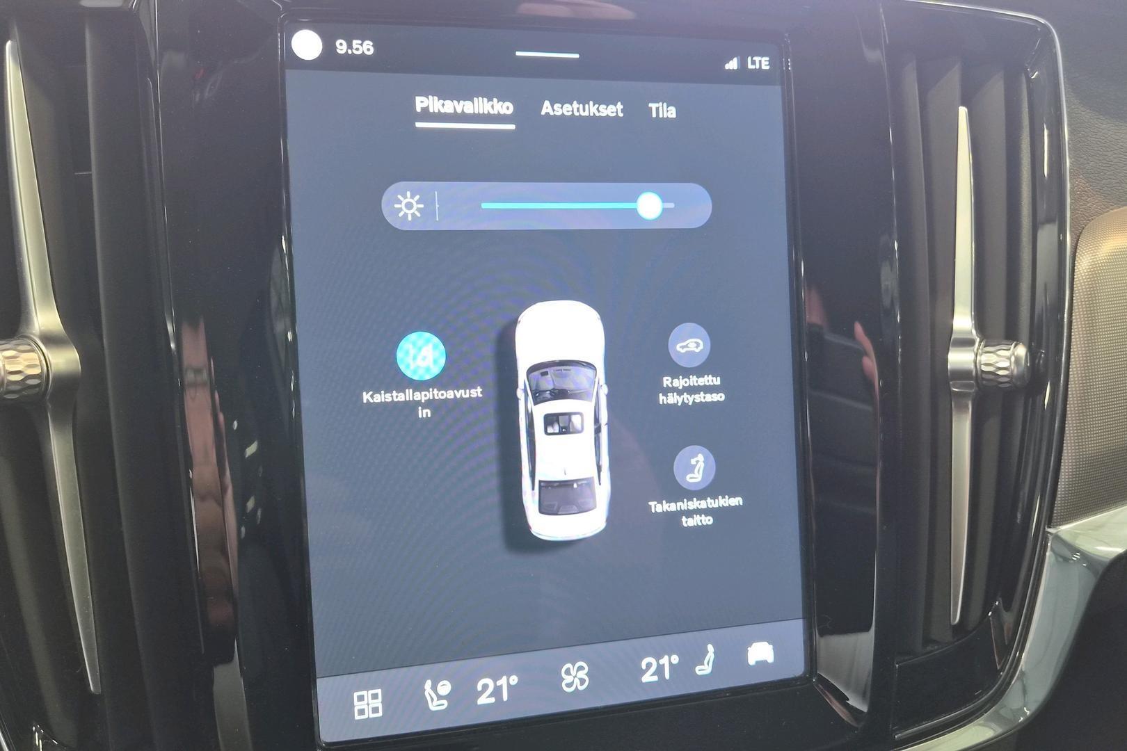 Volvo S90 2023