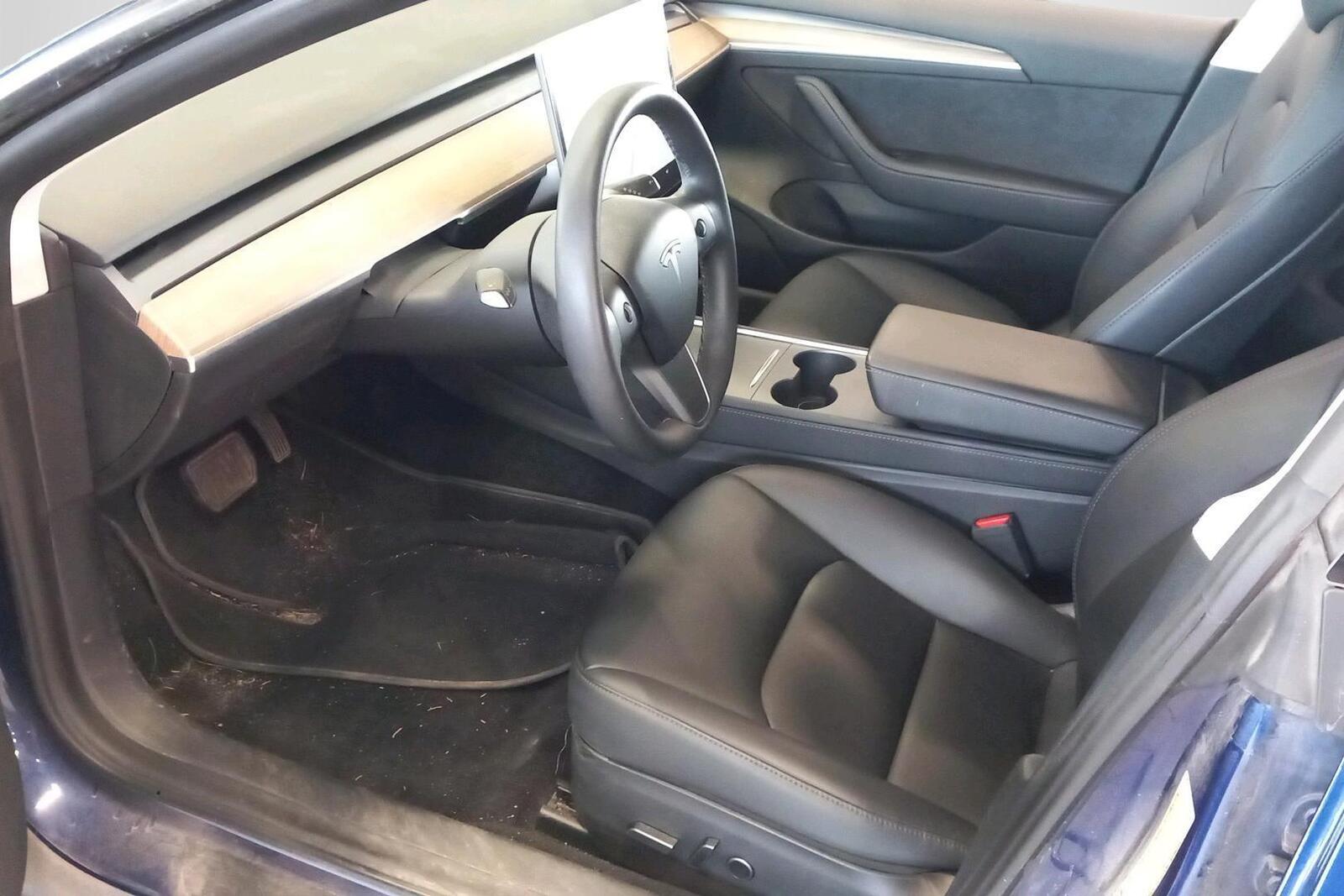 Tesla Model 3 2021