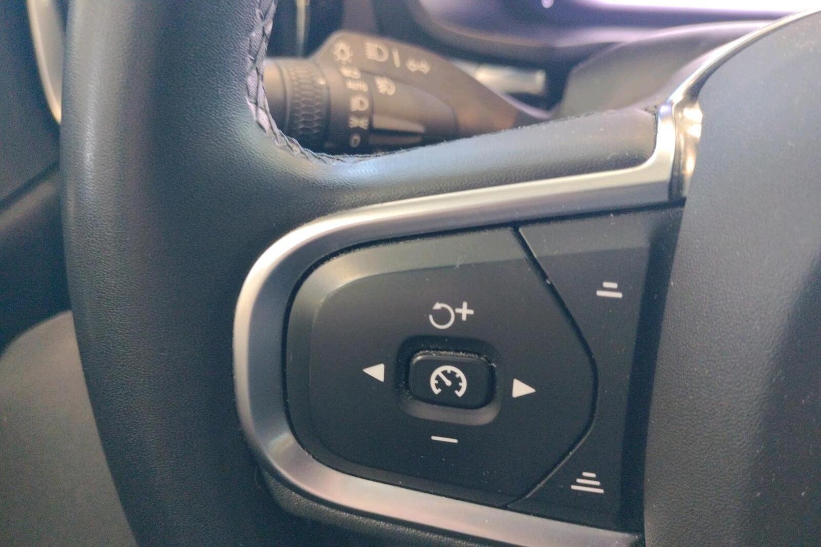 Volvo V60 2023