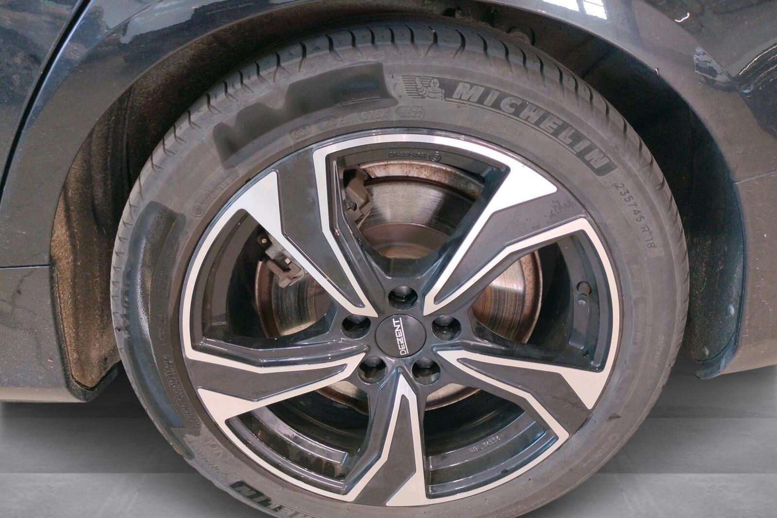 Volvo V60 2023