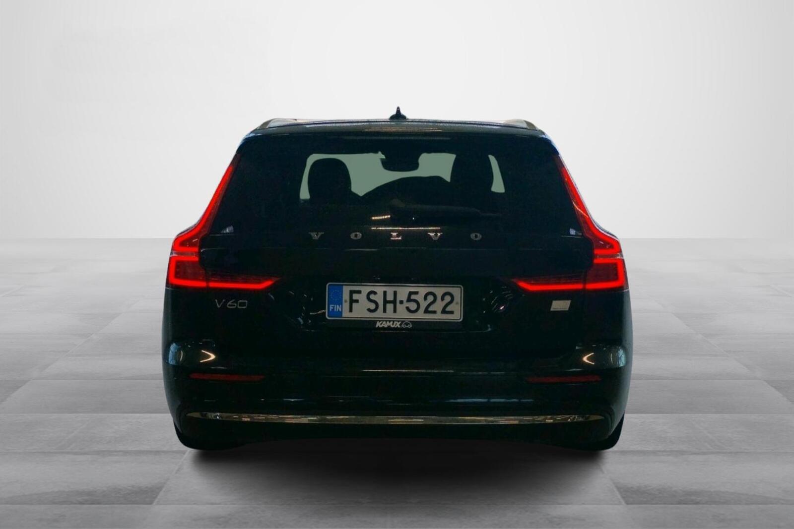 Volvo V60 2023