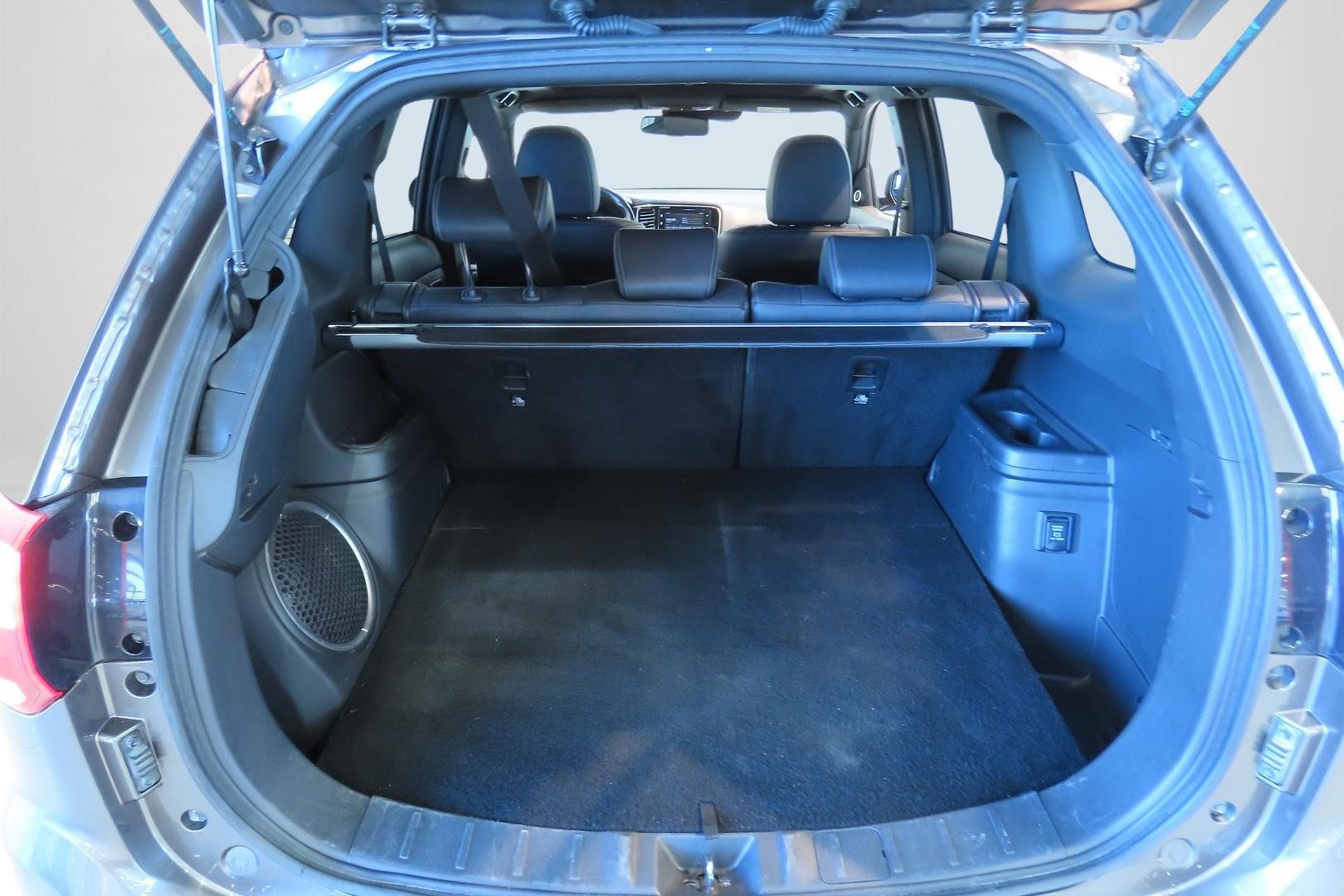 MITSUBISHI Outlander PHEV 2018
