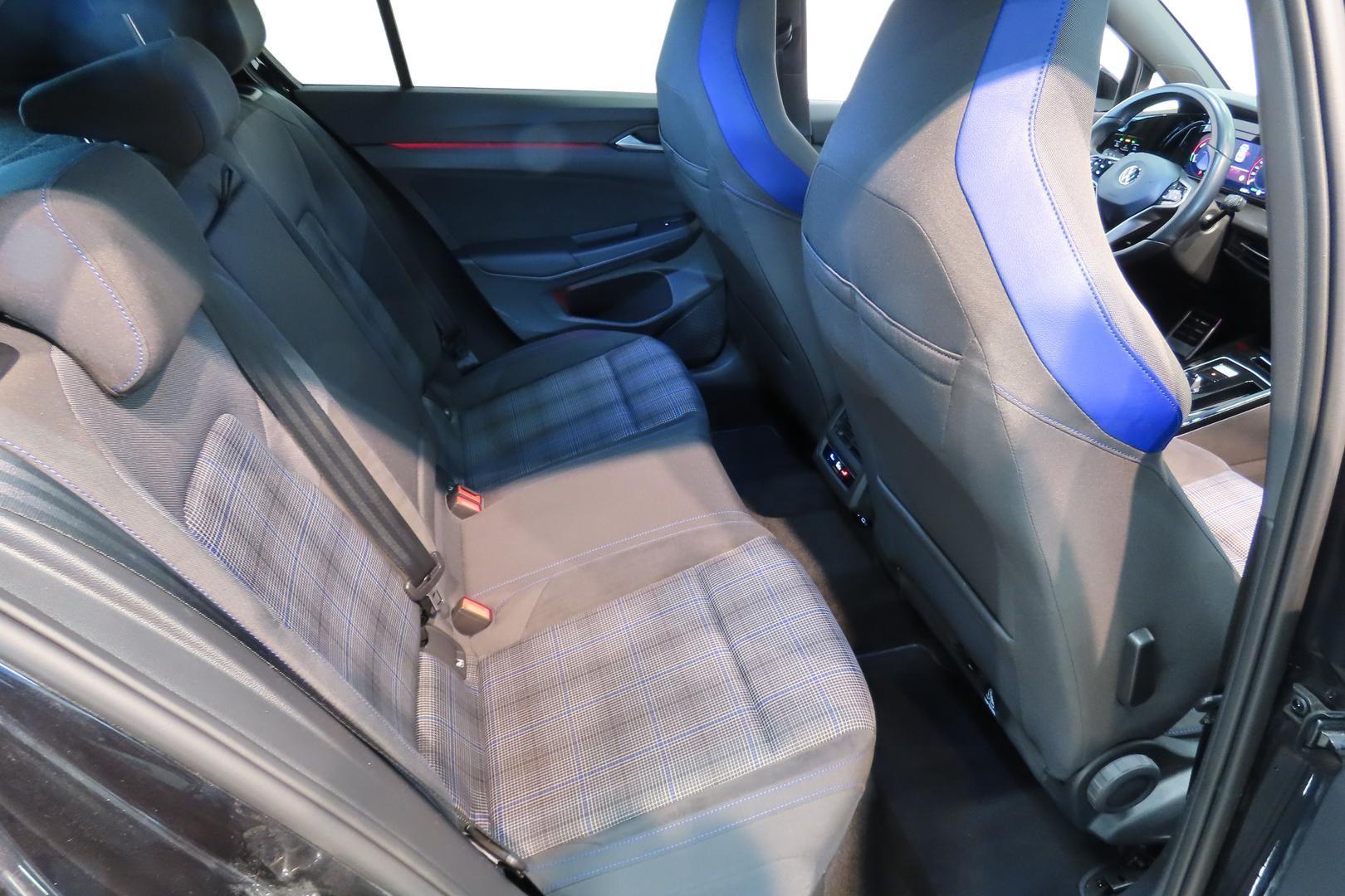 Volkswagen Golf 2023