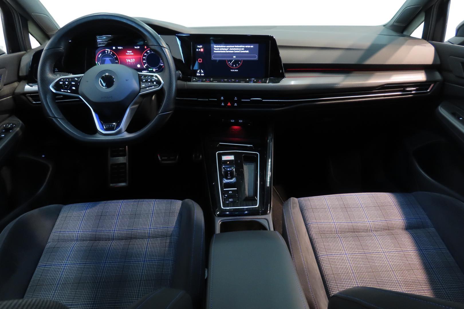 Volkswagen Golf 2023