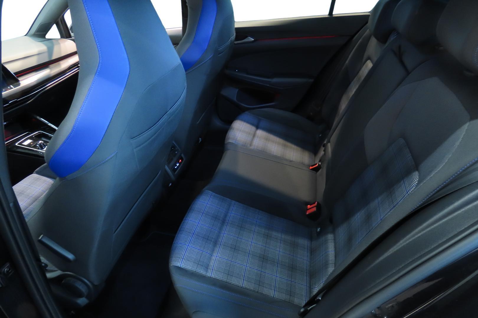 Volkswagen Golf 2023