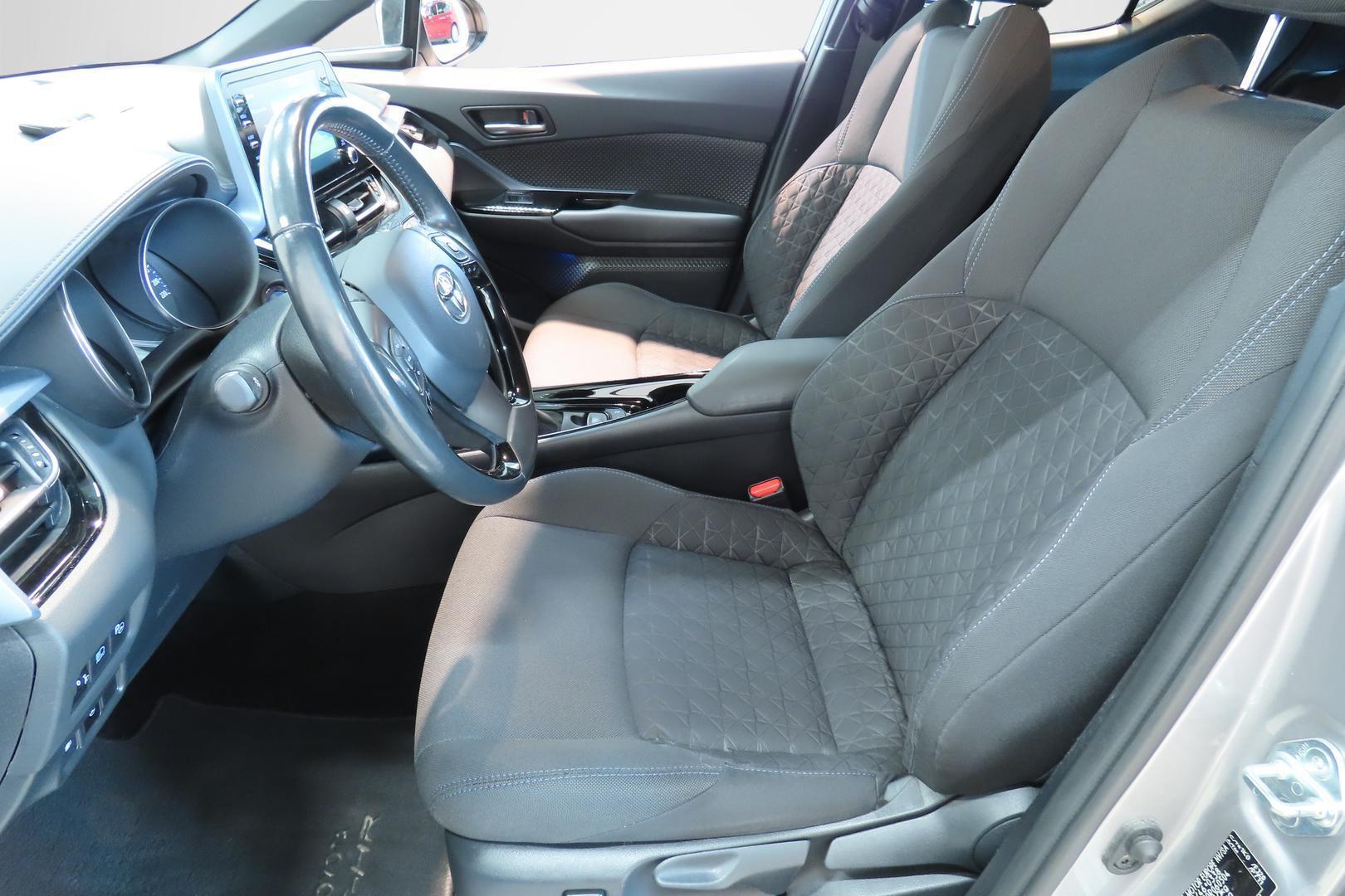 Toyota C-HR 2021