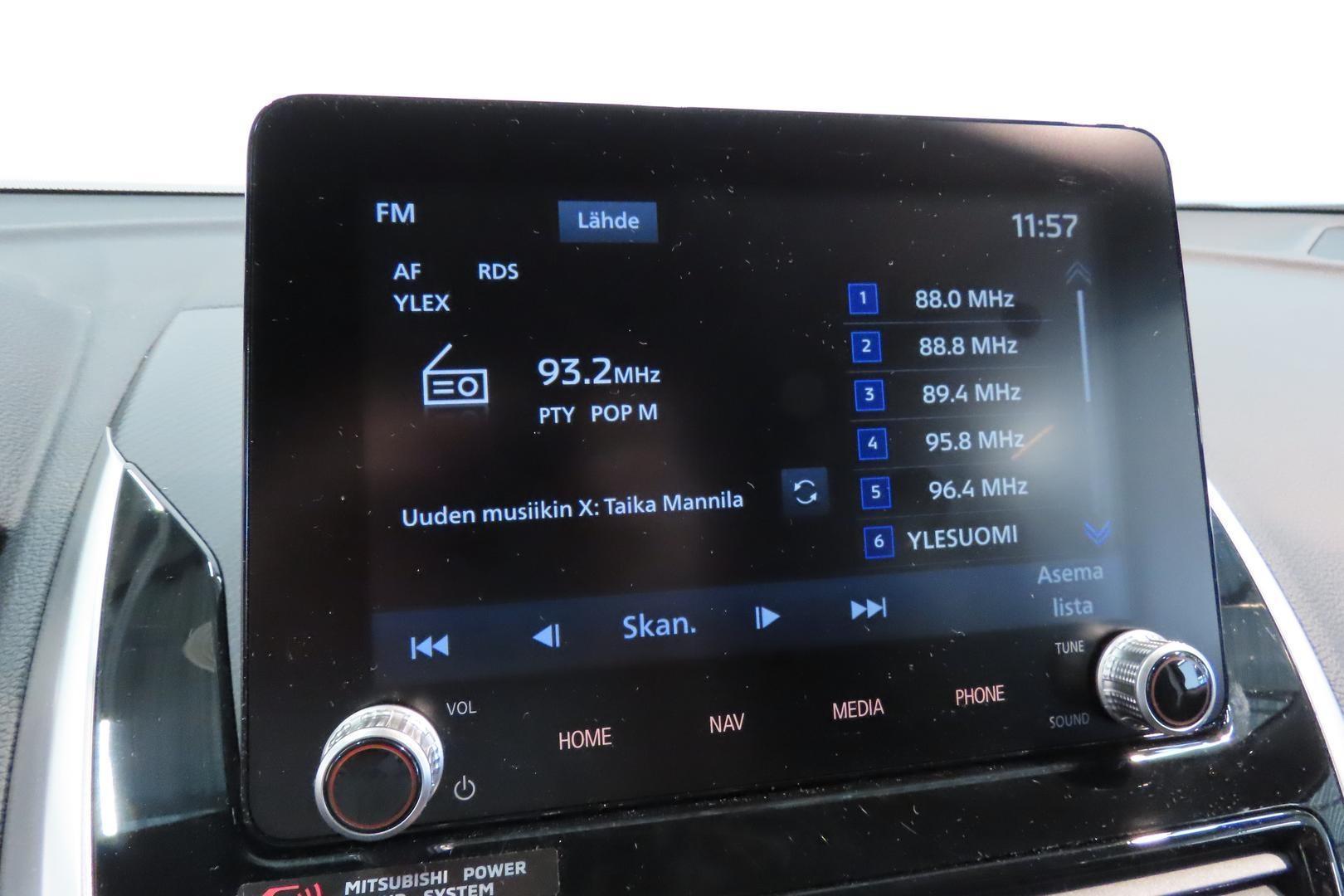 MITSUBISHI ECLIPSE CROSS 2025