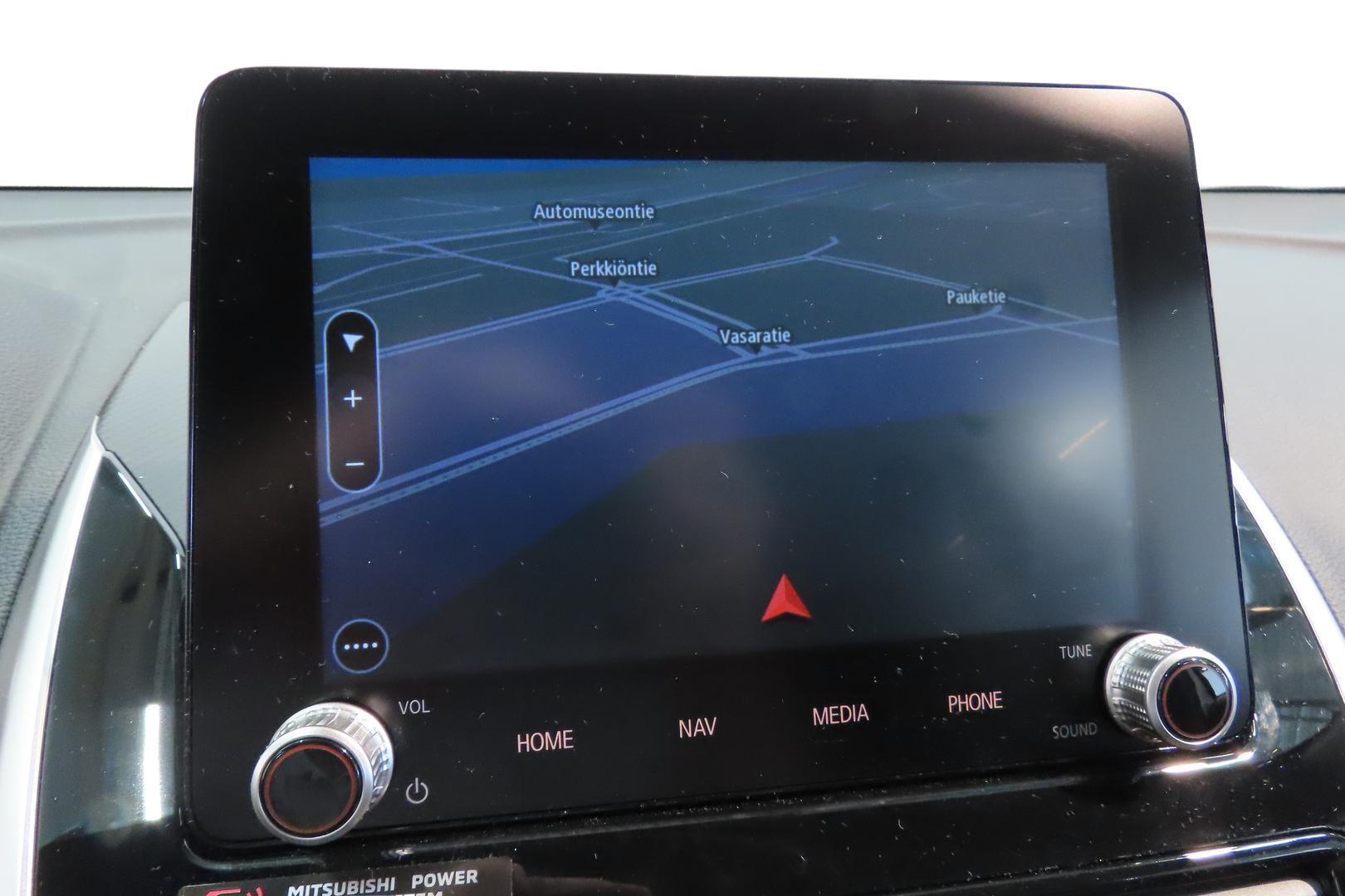 MITSUBISHI ECLIPSE CROSS 2025