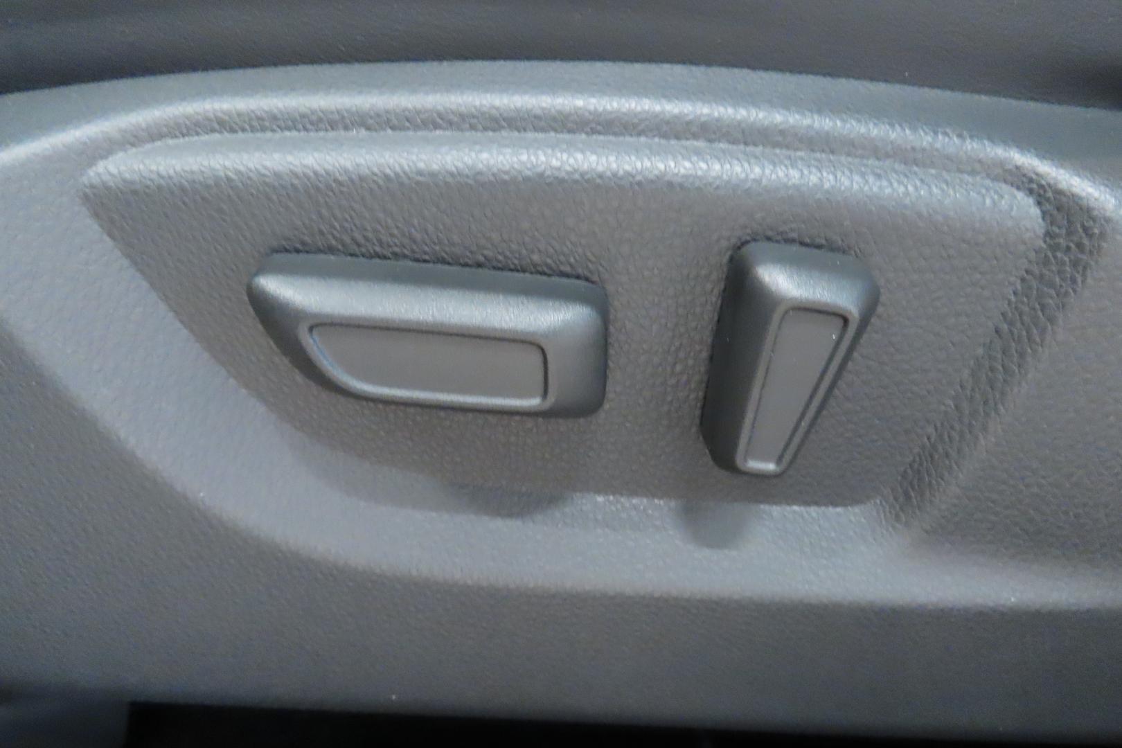 MITSUBISHI ECLIPSE CROSS 2025