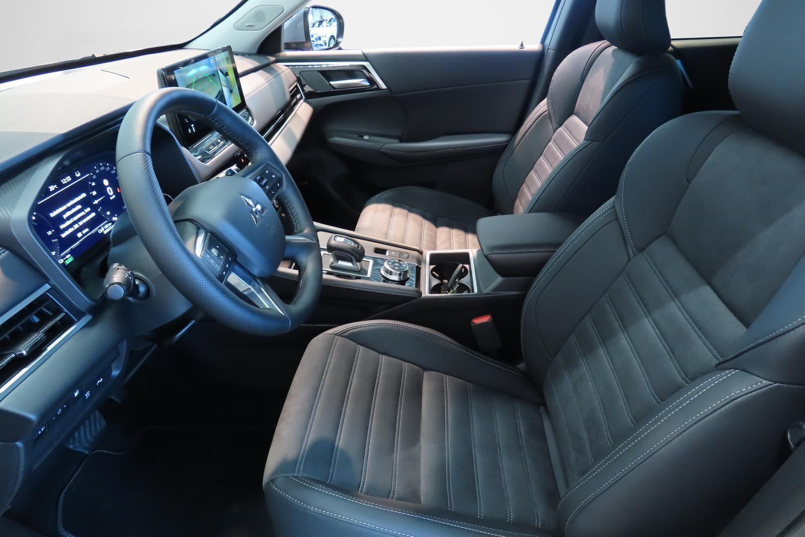 Mitsubishi Outlander 2026