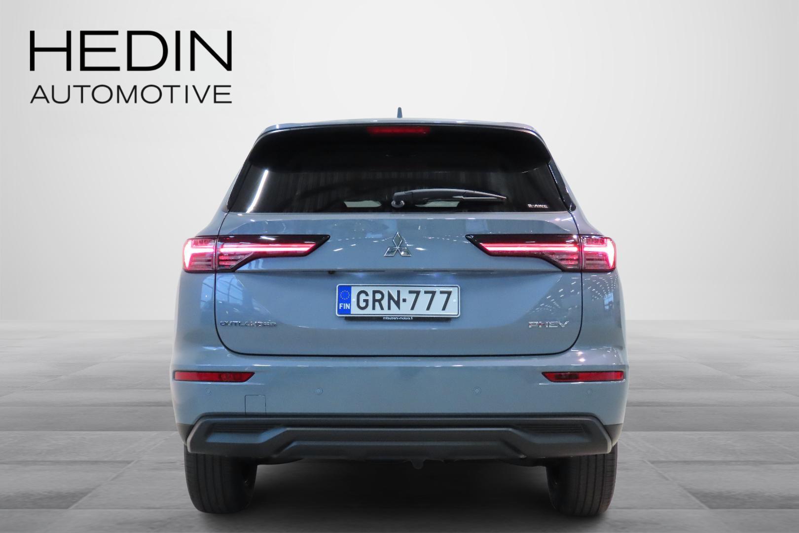 Mitsubishi Outlander 2025