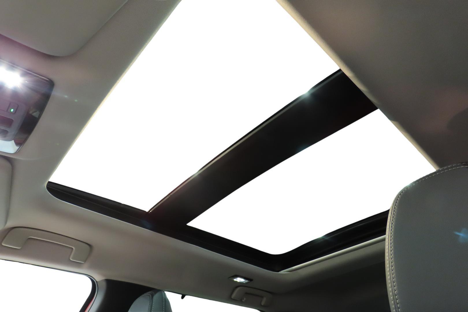 MITSUBISHI OUTLANDER 2026