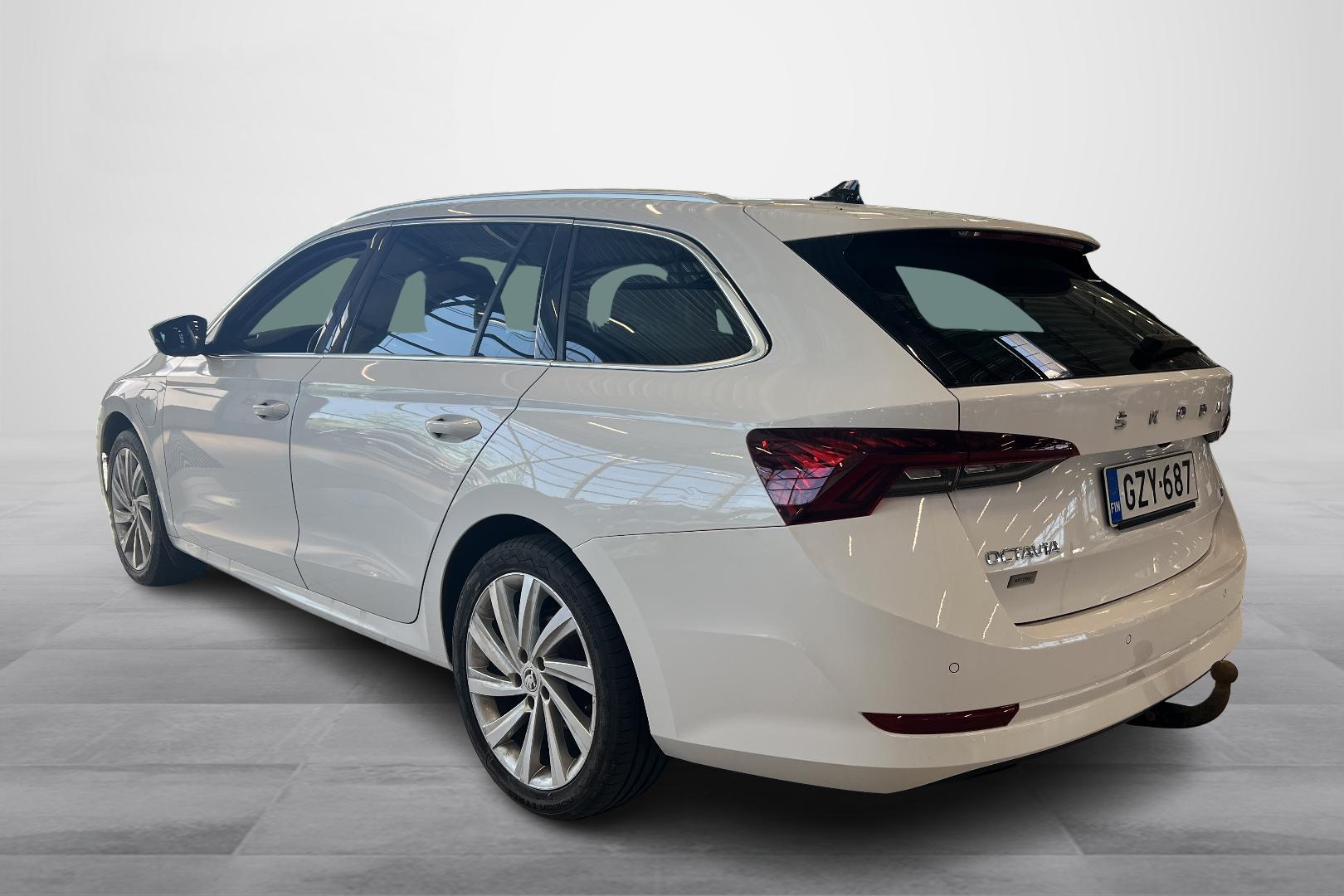 SKODA OCTAVIA 2021