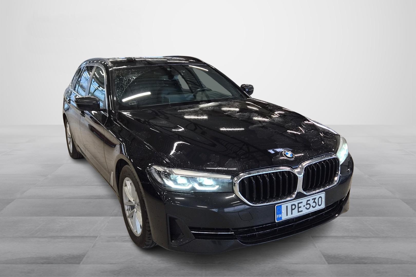 BMW 520 2022