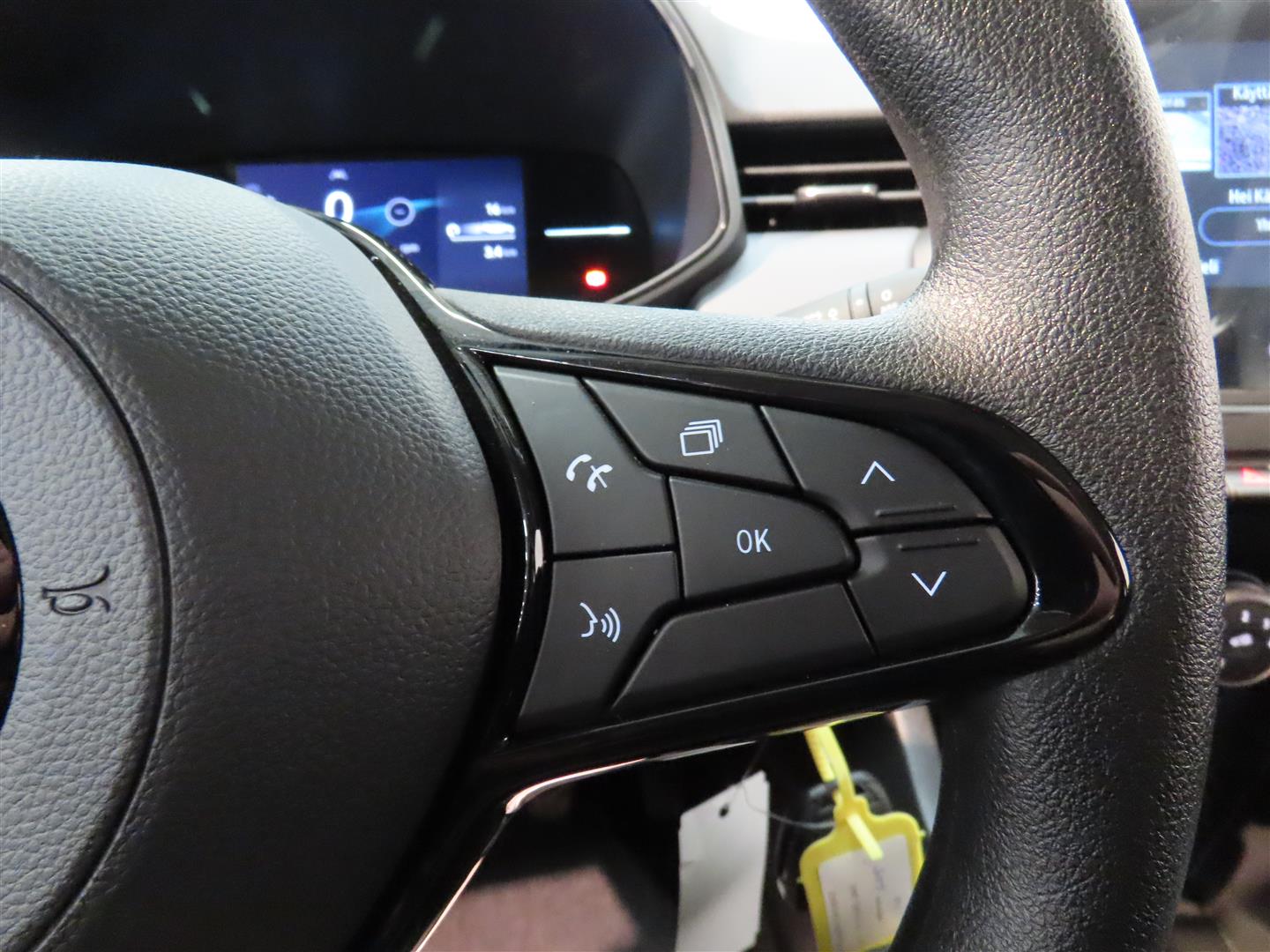 Mitsubishi Colt 2025