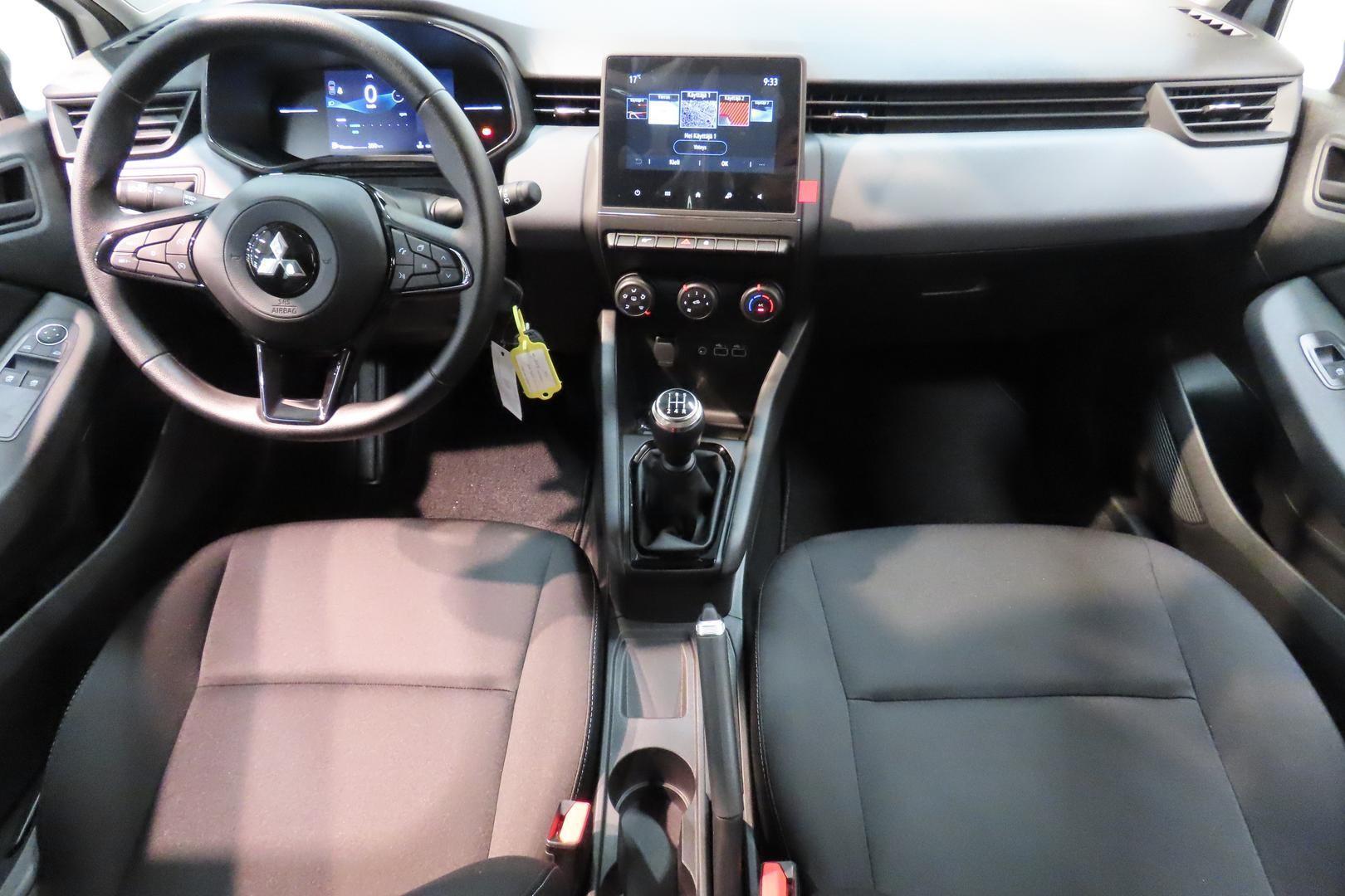 Mitsubishi Colt 2025