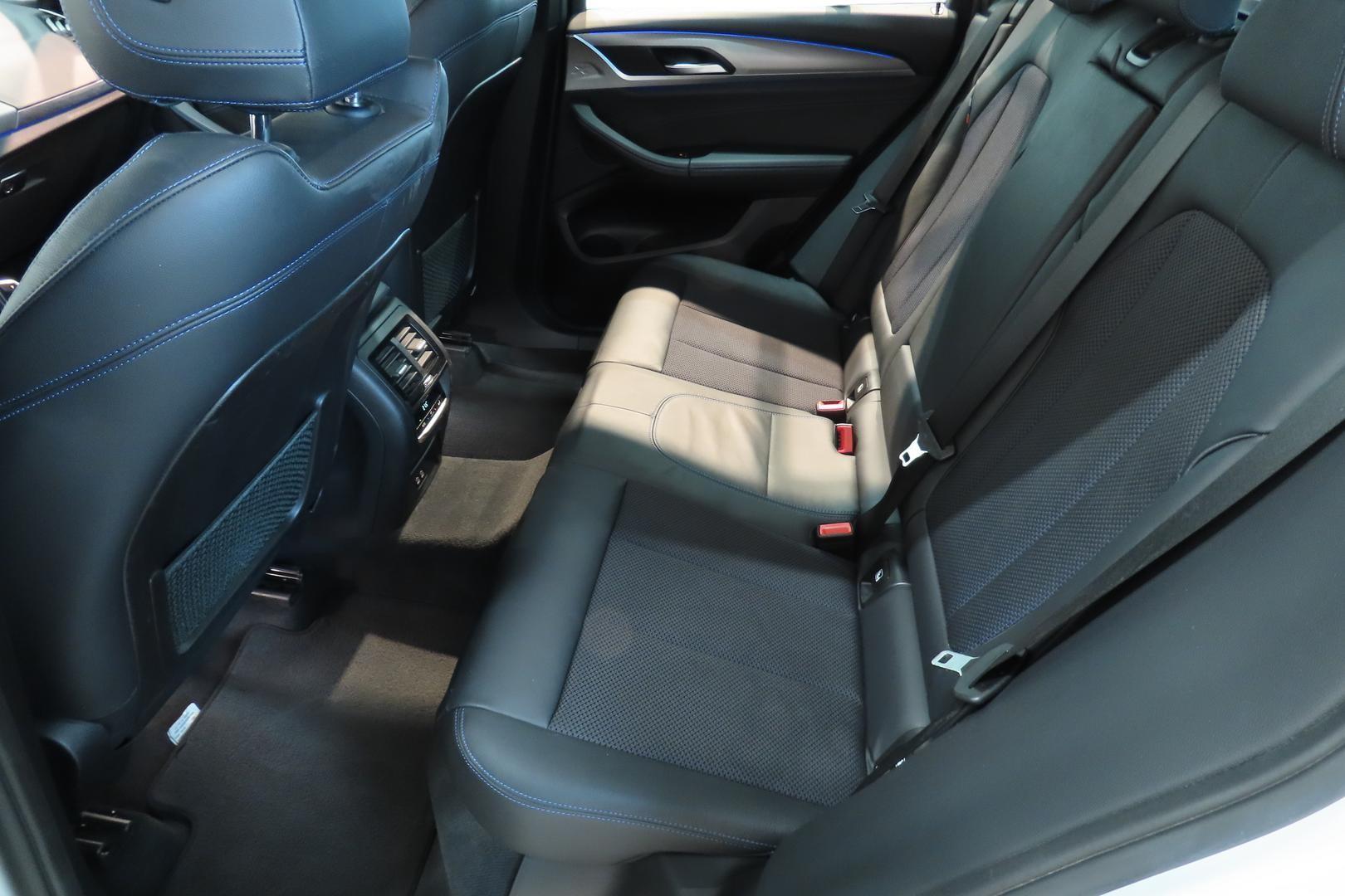 BMW X3 2021