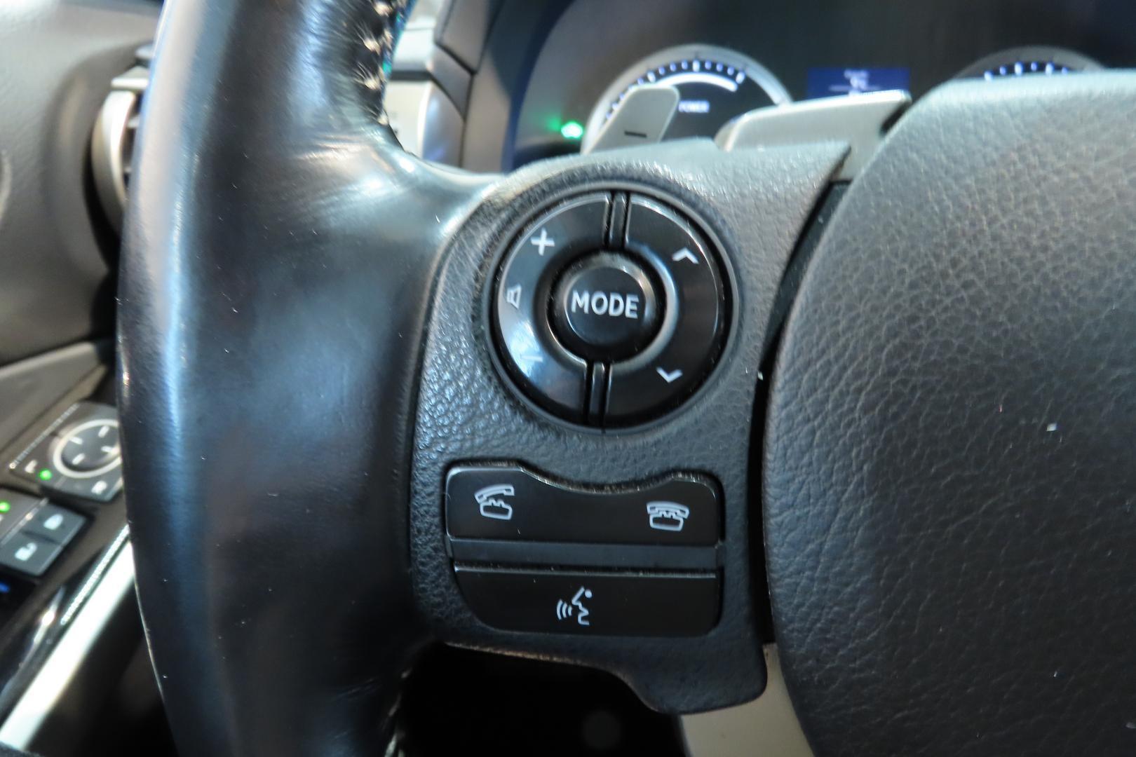 Lexus IS 2015
