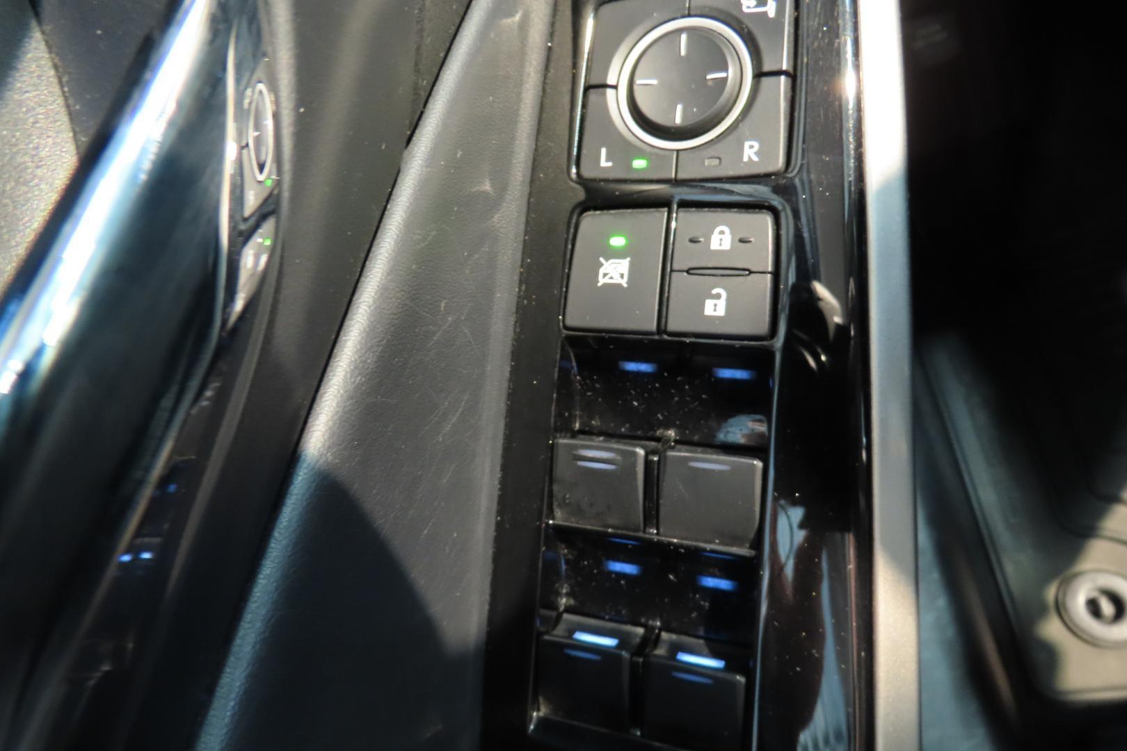 Lexus IS 2015
